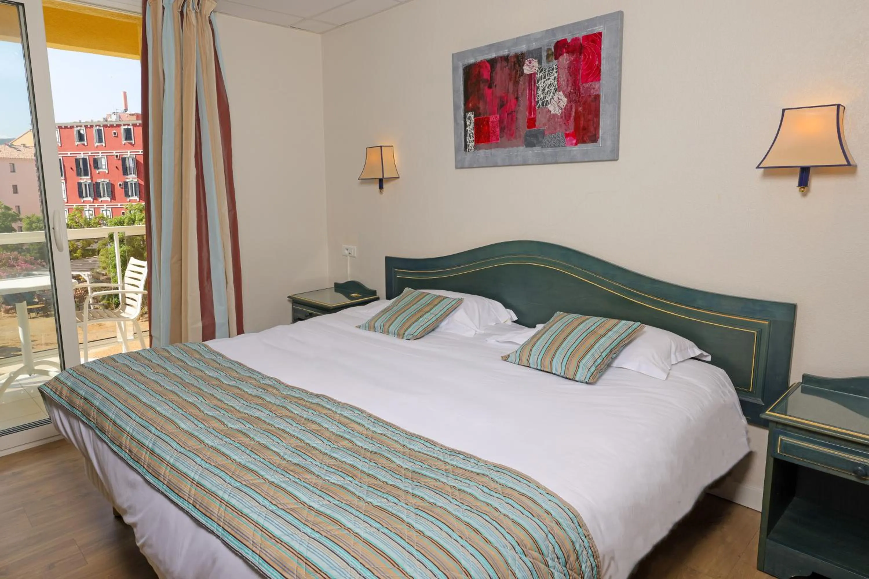 Photo of the whole room in Hotel Saint Christophe