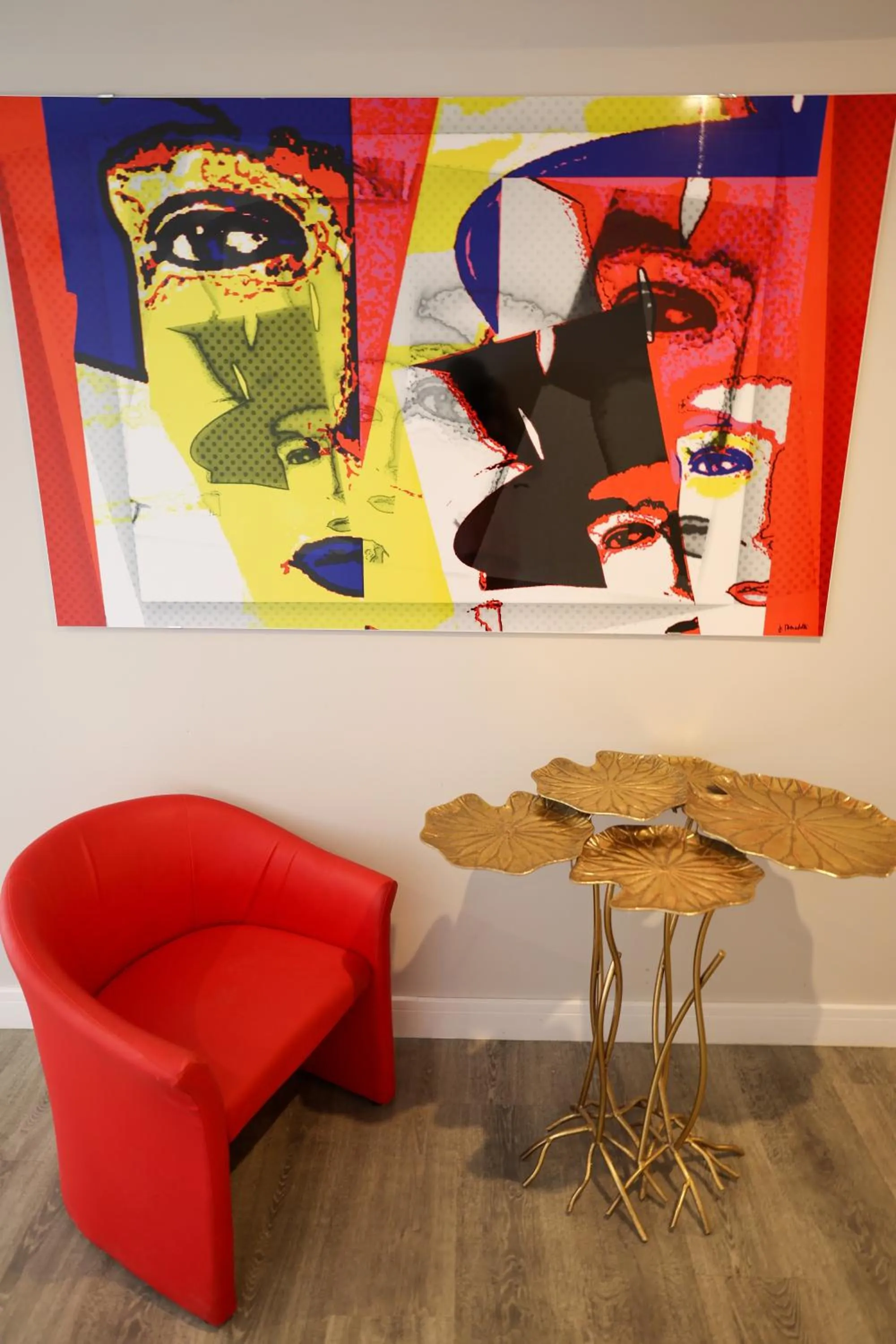 Decorative detail in Hotel Saint Christophe