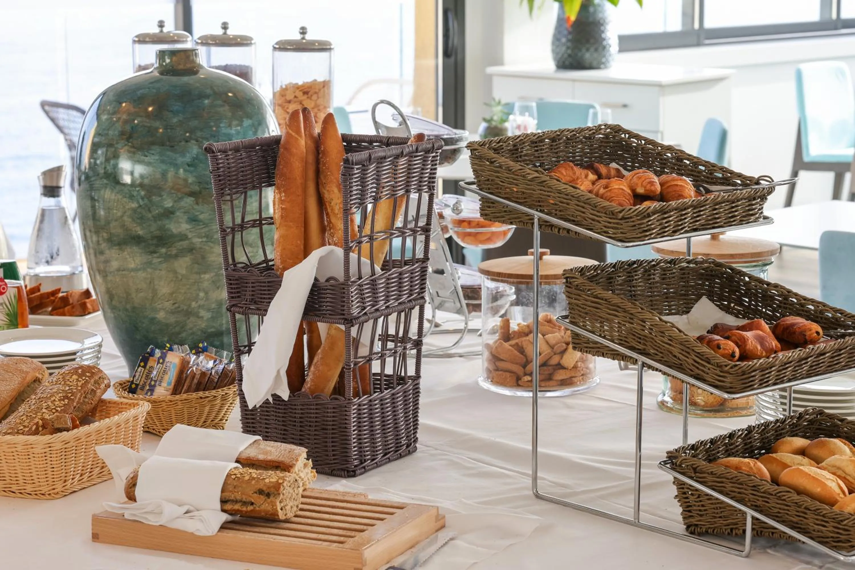 Buffet breakfast in Hotel Saint Christophe