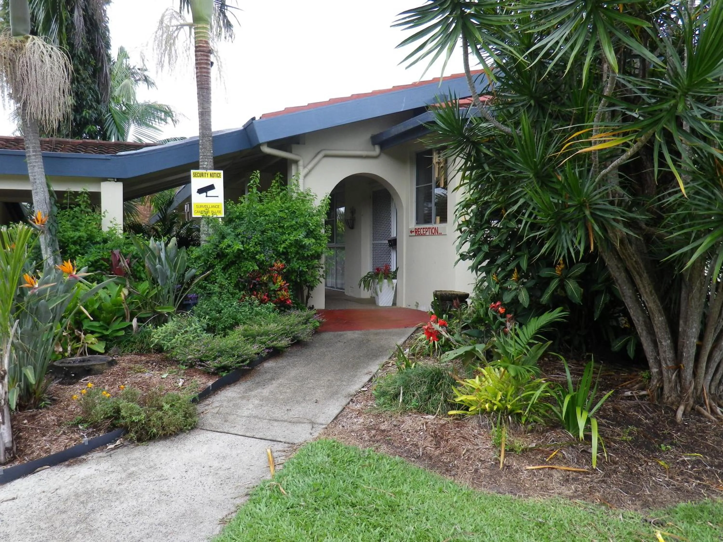 Facade/entrance in Ocean Shores Motel