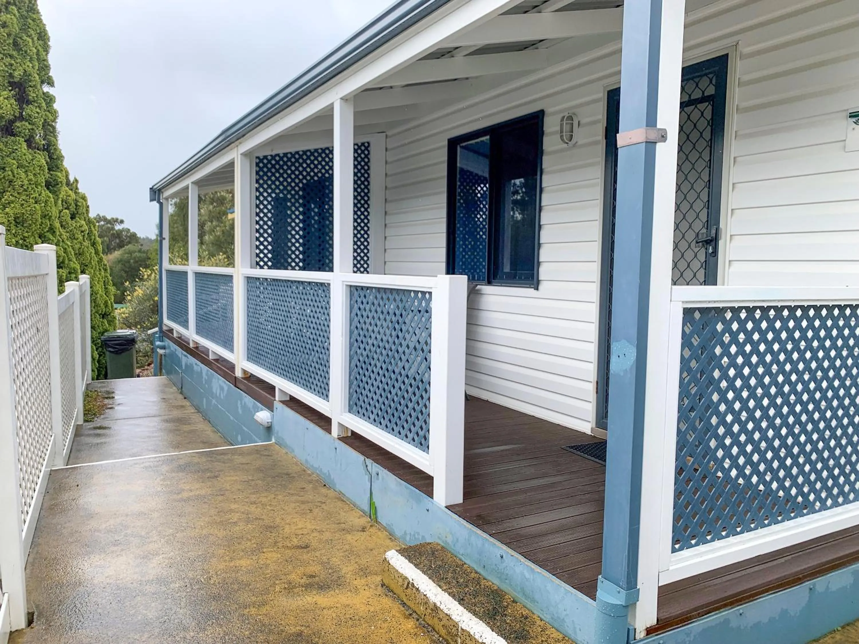 Property building in Riverview Tourist Park