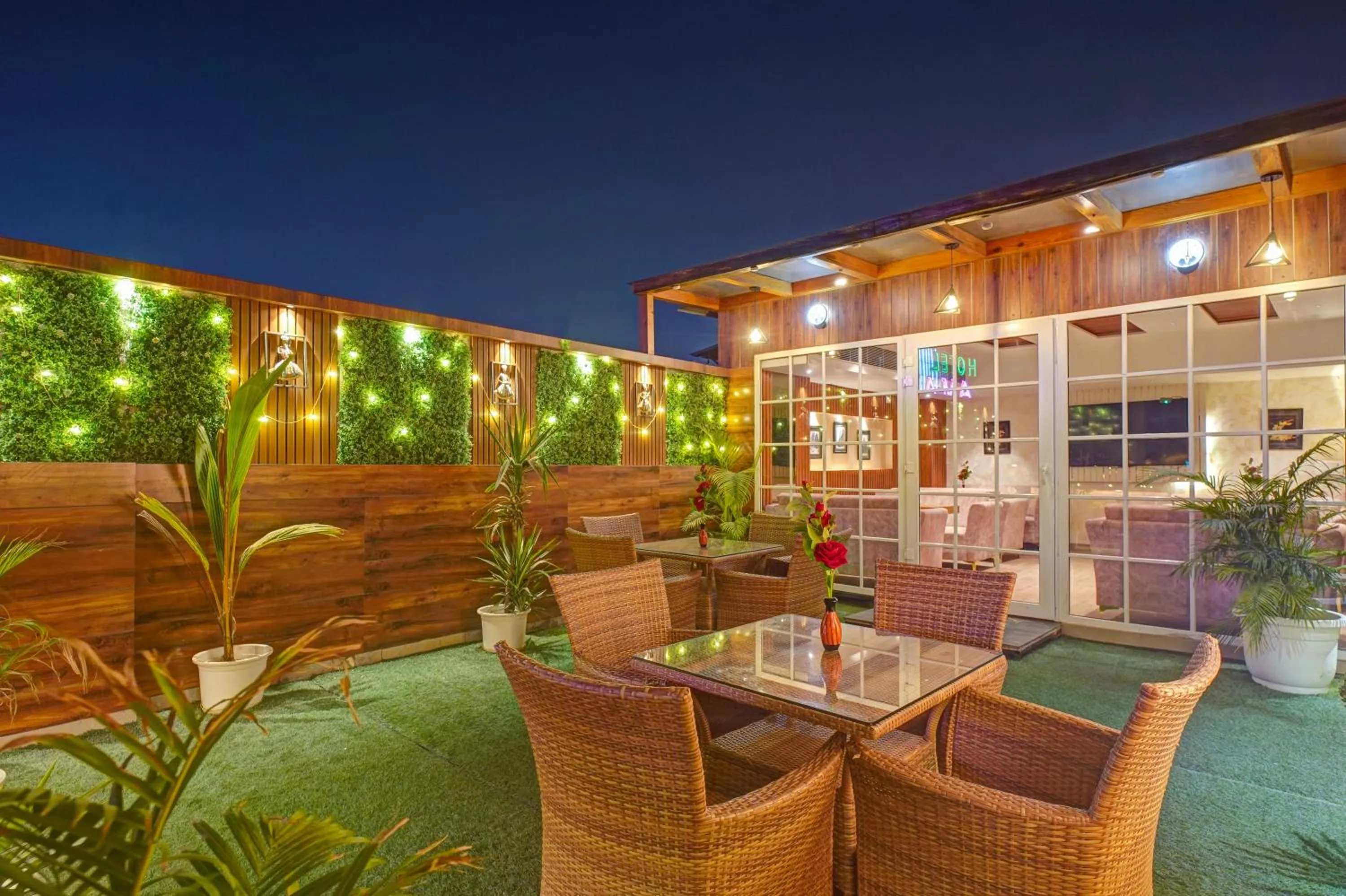 Patio in Hotel Gold Palace - 03 Mins Walk From New Delhi Railway Station