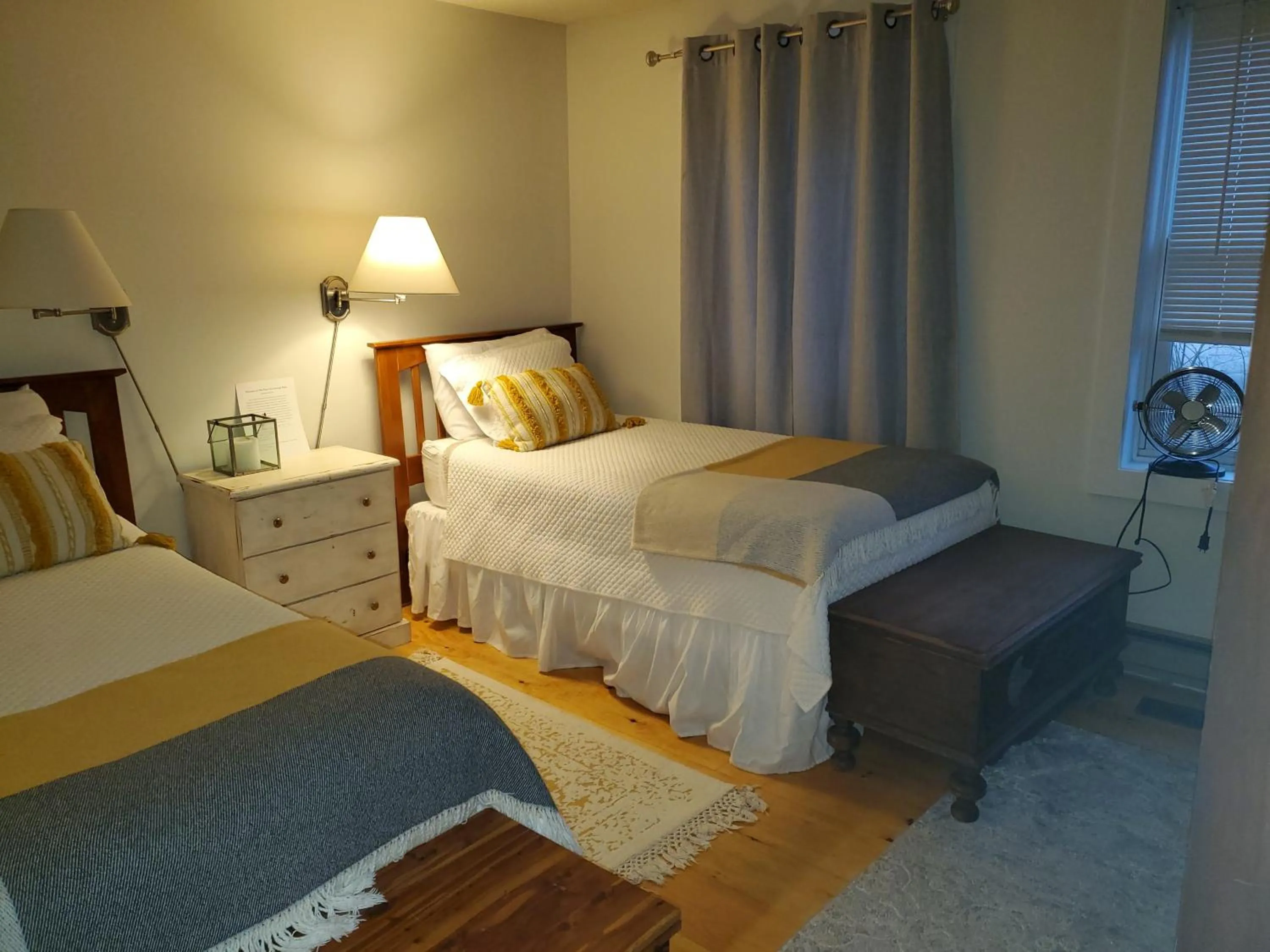 Bed in Carriage Barn Inn