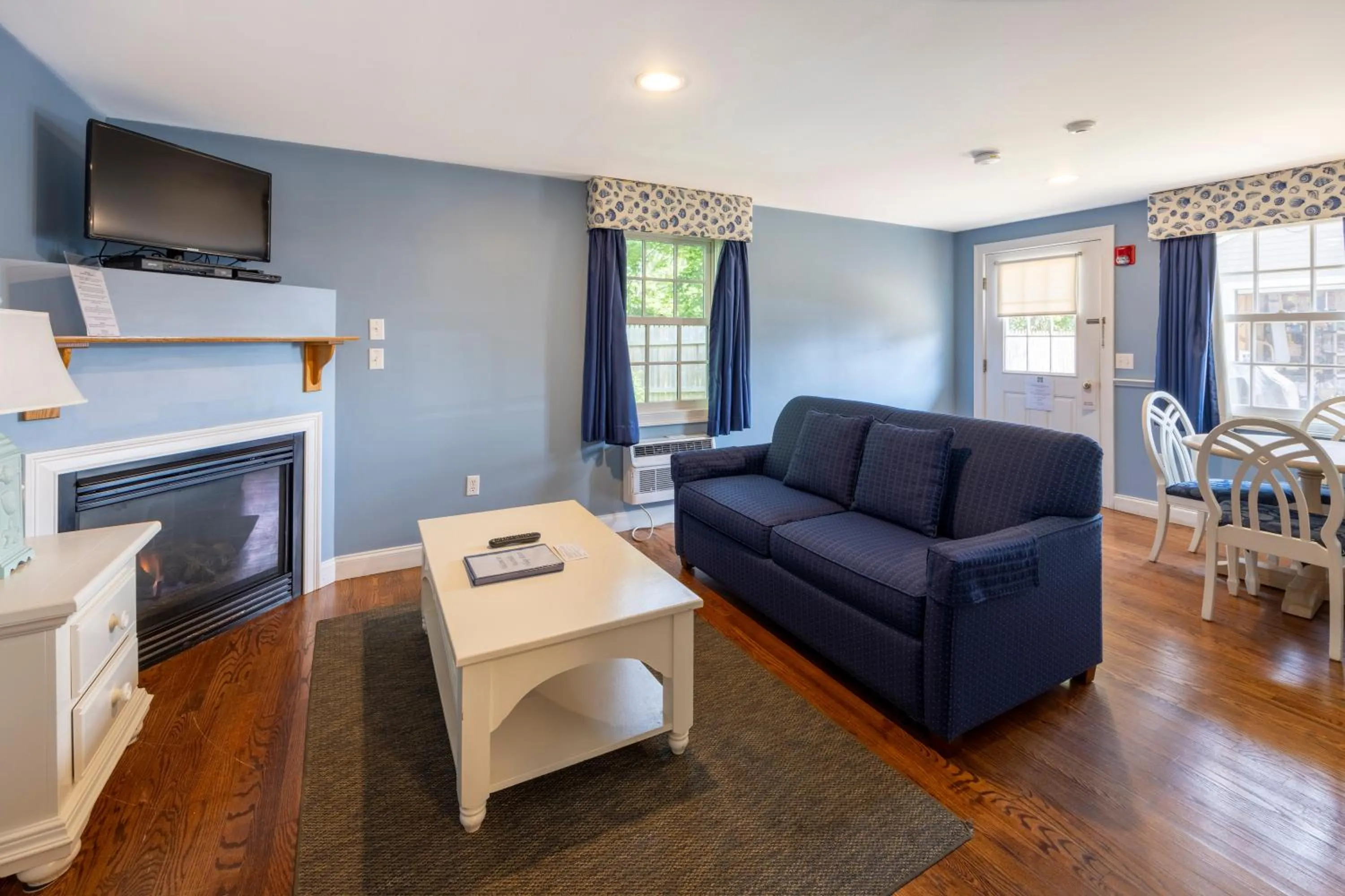 Beachside Village Resort