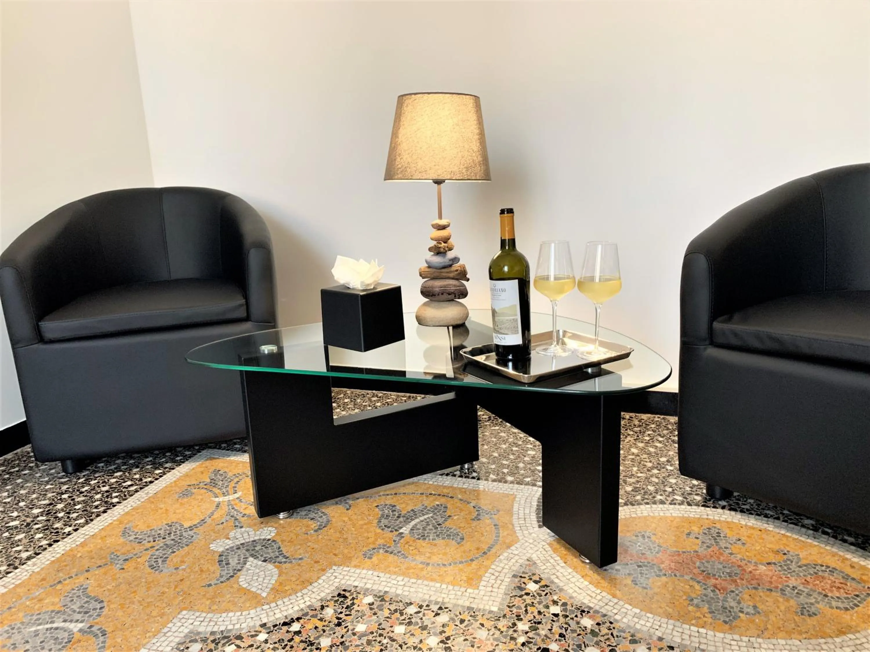 Living room, Seating Area in BASILICO Genova