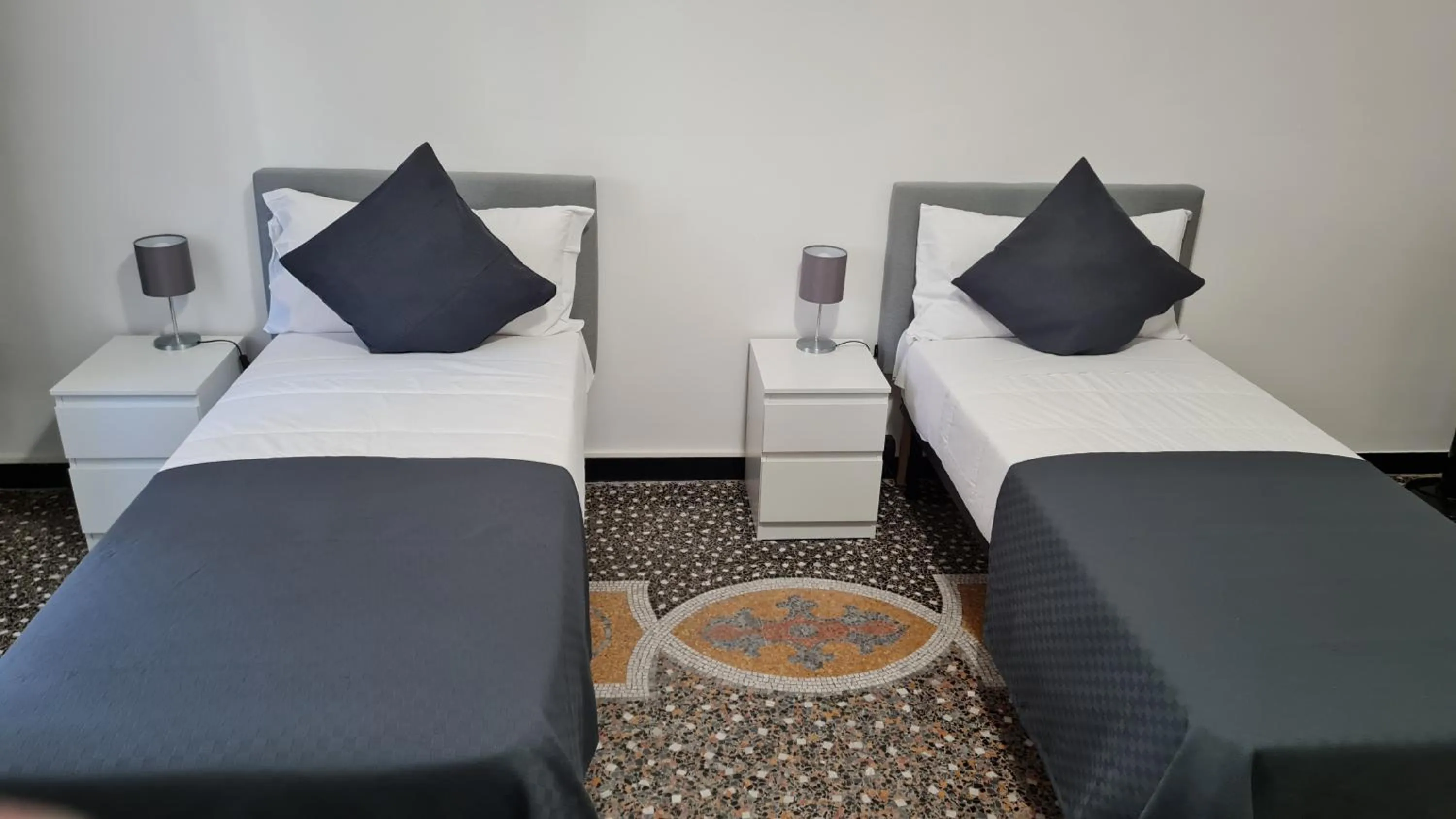 Bed in BASILICO Genova