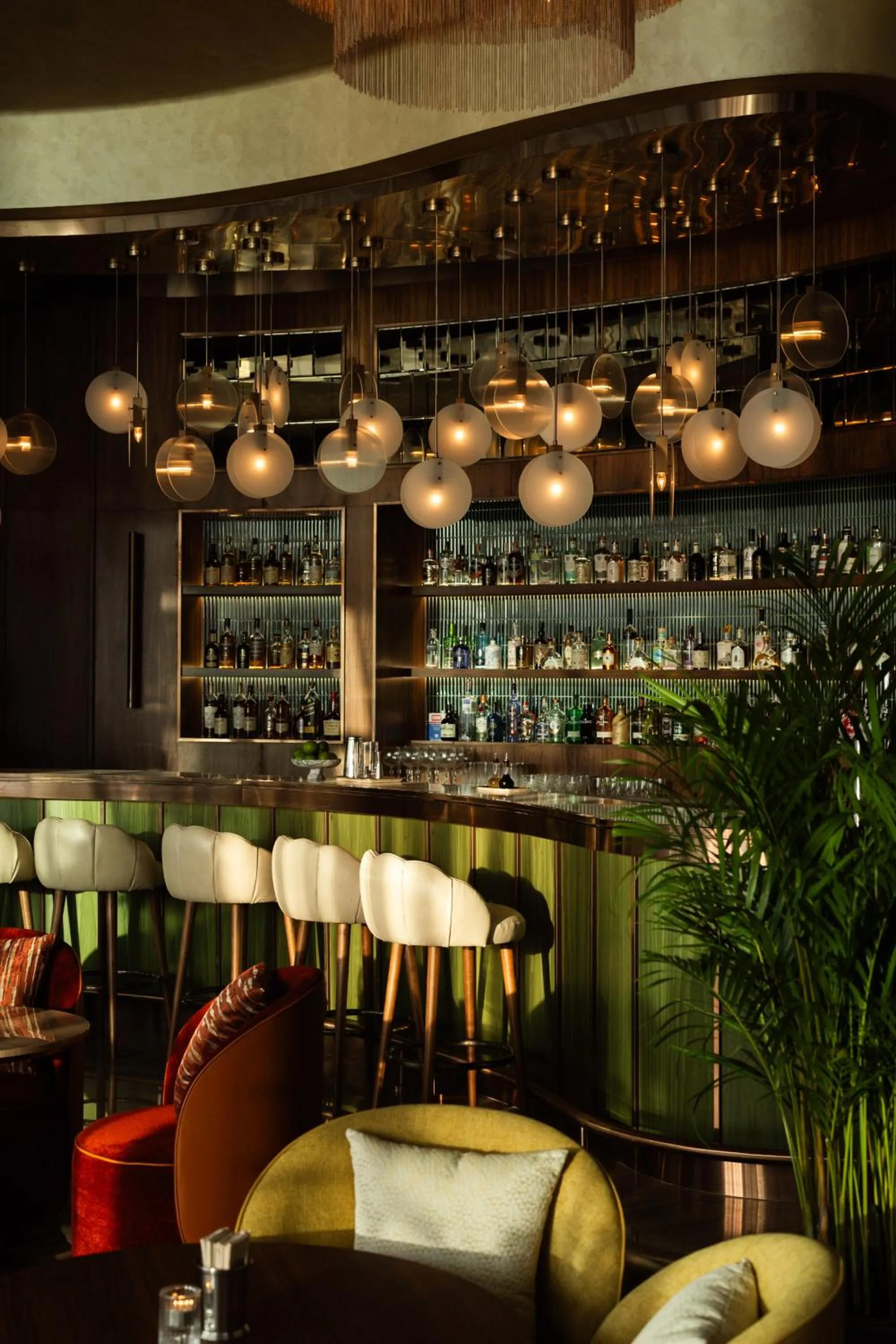 Restaurant/places to eat in Rosewood Abu Dhabi