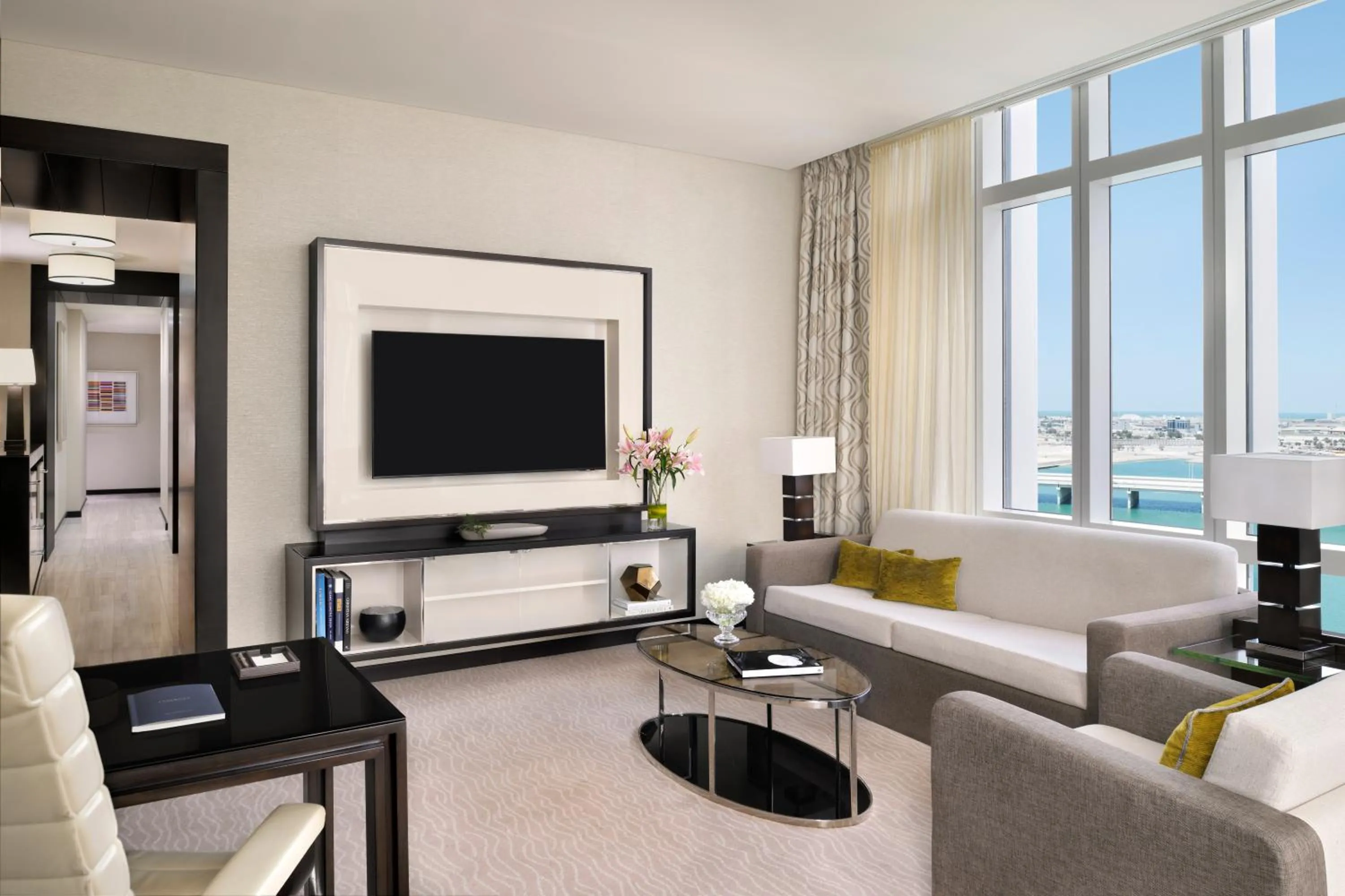 TV and multimedia in Rosewood Abu Dhabi