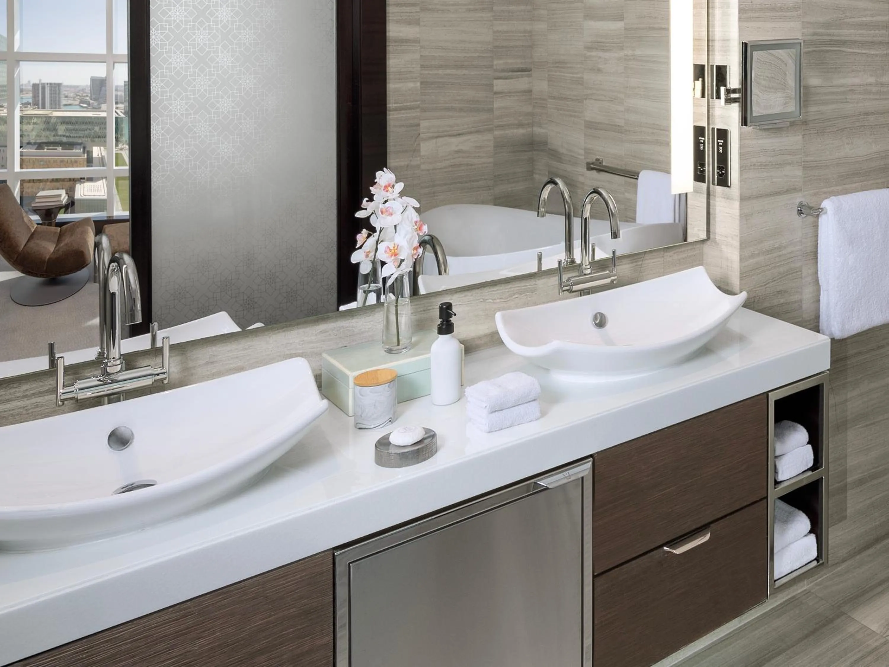 Bathroom in Rosewood Abu Dhabi