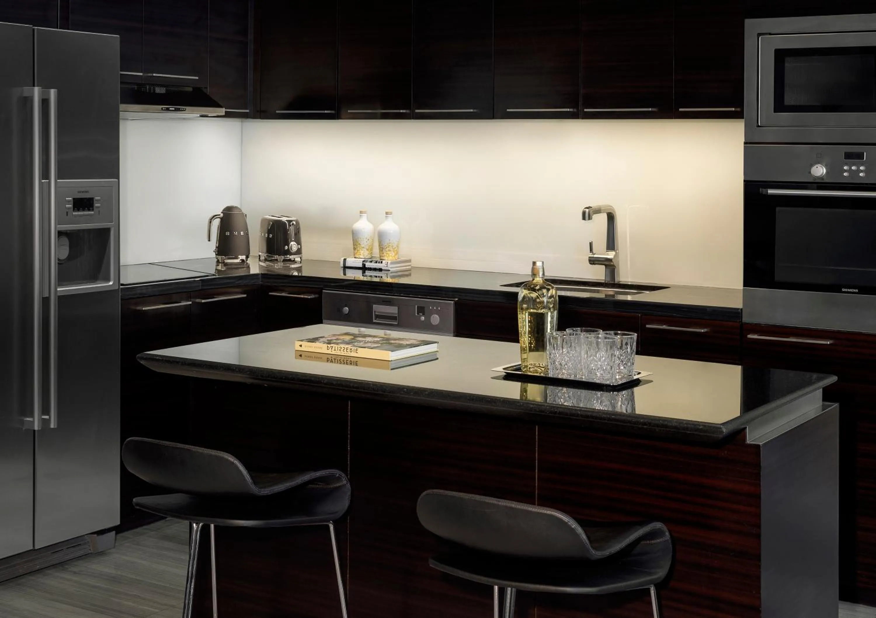 Living room in Rosewood Abu Dhabi