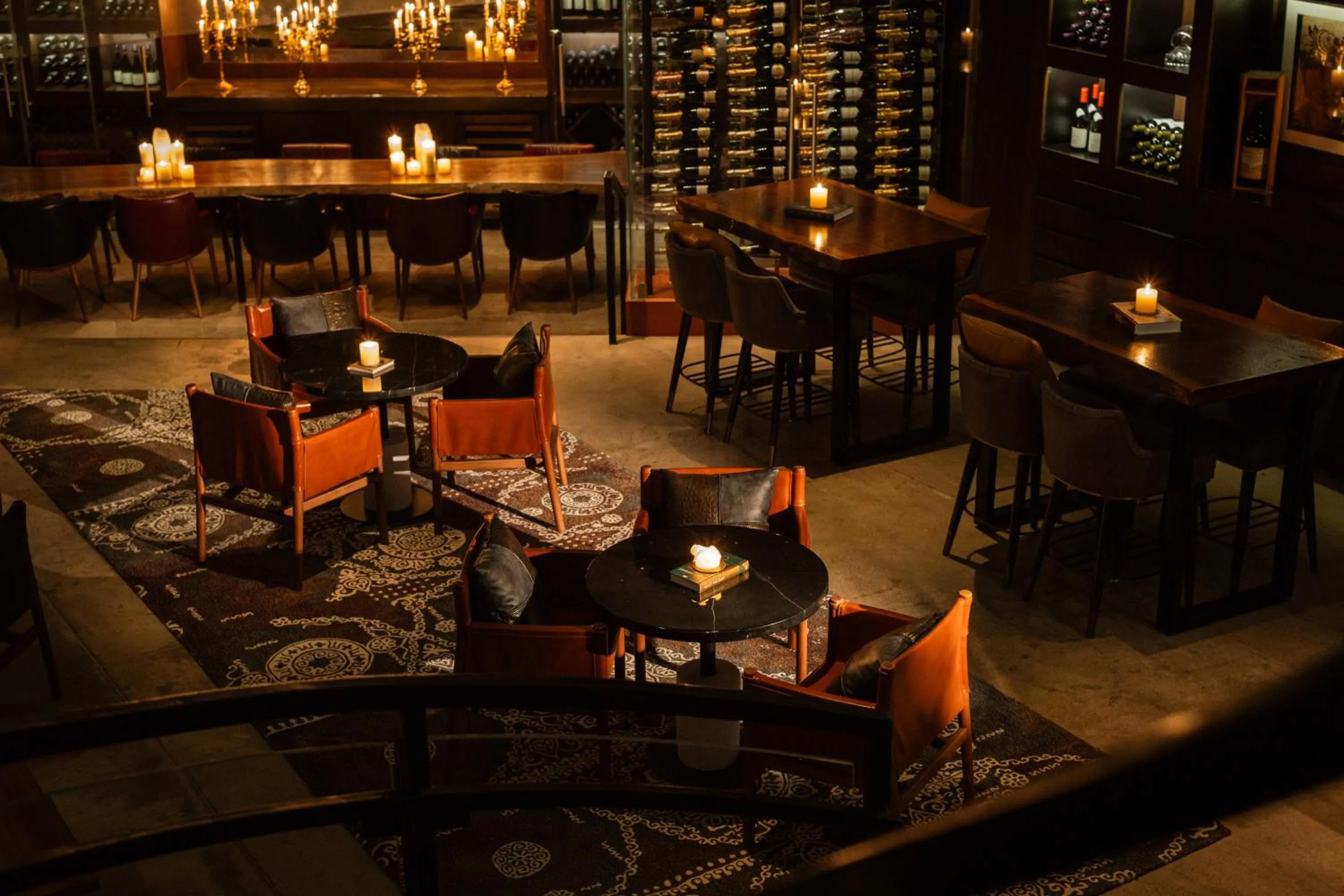 Restaurant/places to eat in Rosewood Abu Dhabi