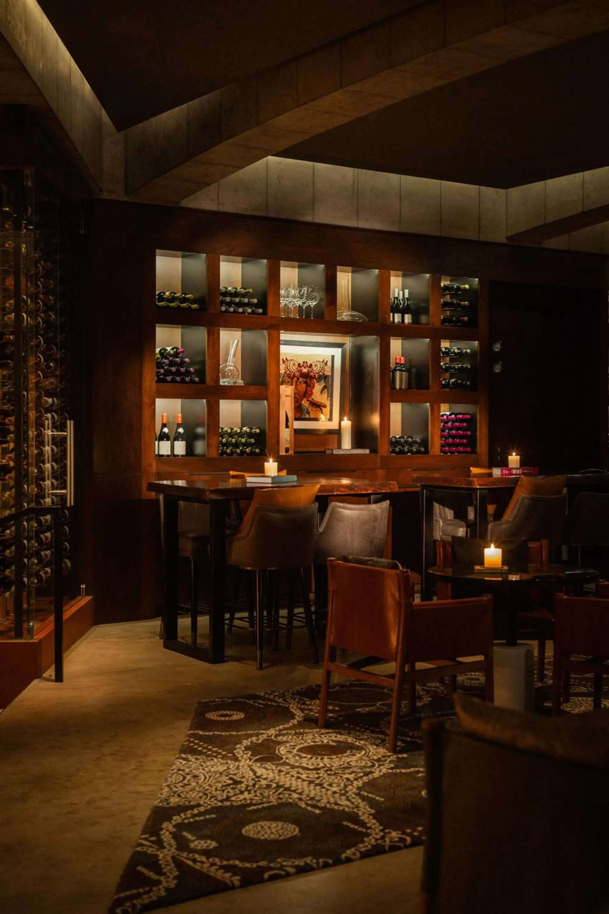 Restaurant/places to eat in Rosewood Abu Dhabi