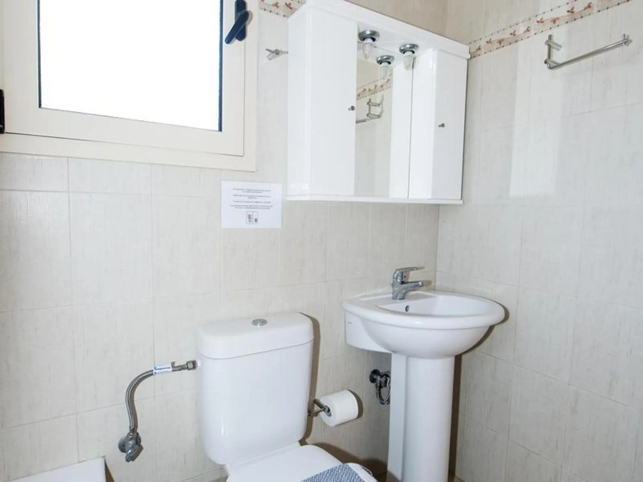 Toilet in Manoleas Villas - Apartment 8