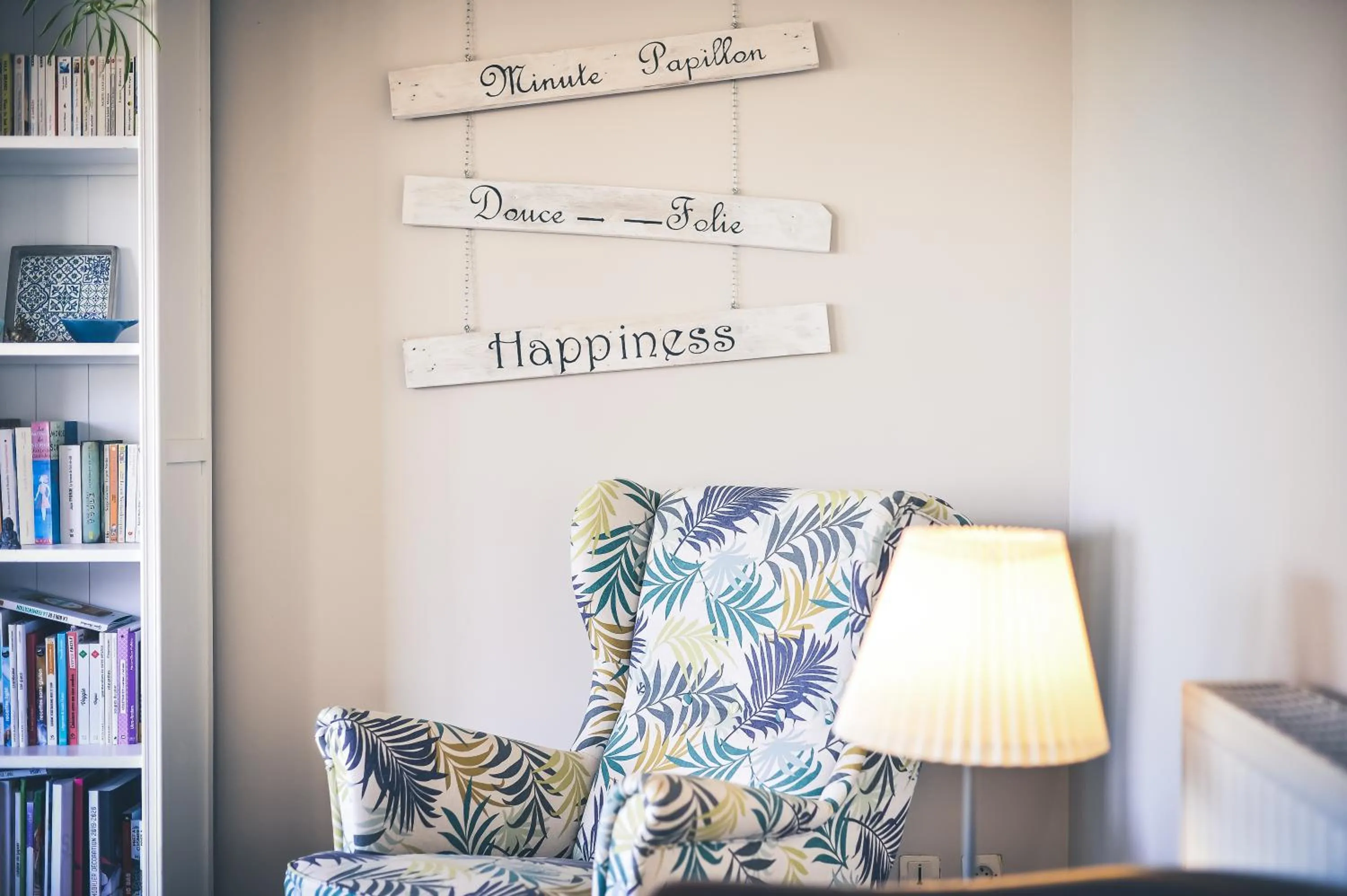 Seating area in Hôtel Le Plaisance