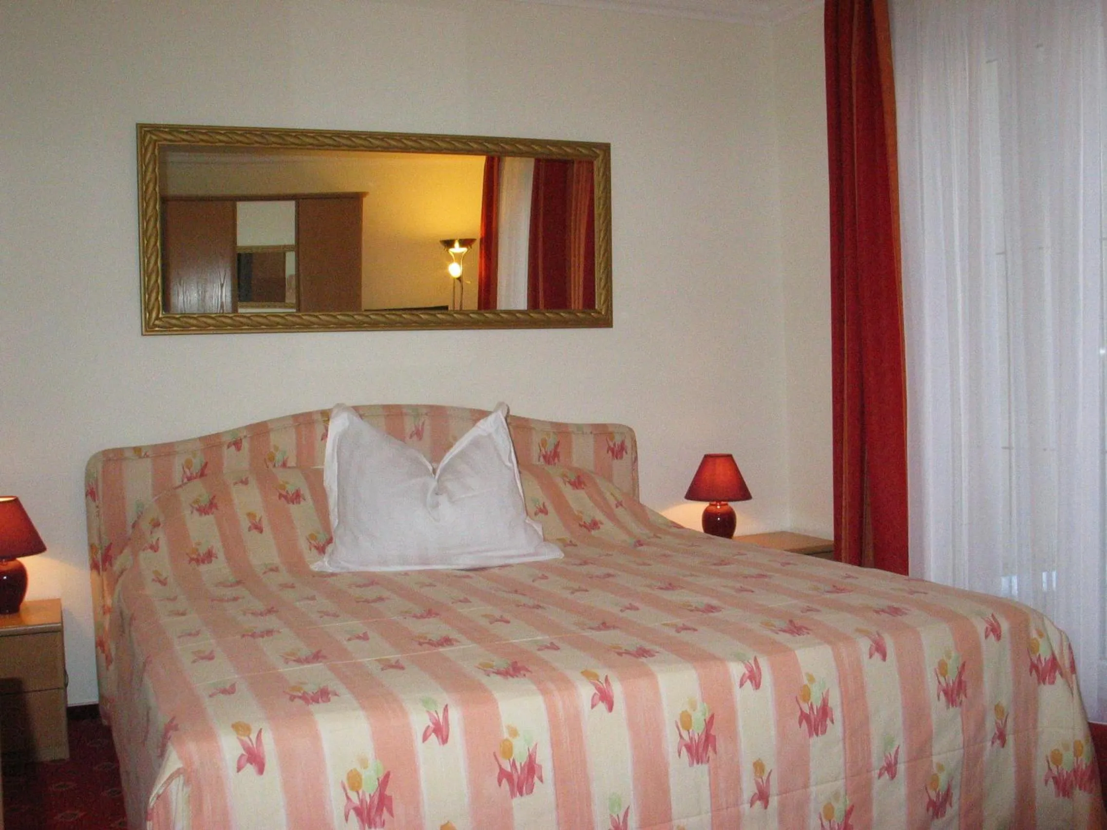 Bed in Hotel Winzerverein