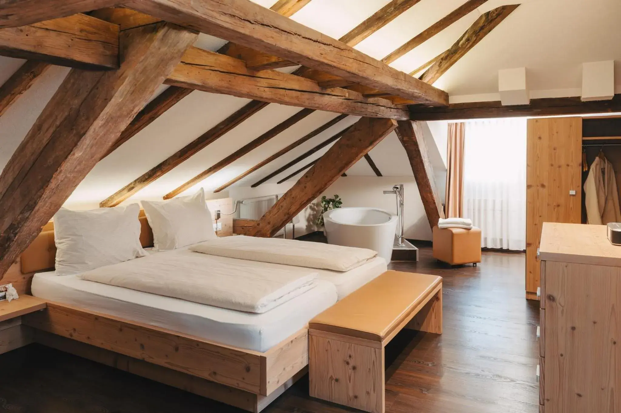 Suite Superior in Boutique Hotel Waldegg - Self-Check-in Suite Superior in Boutique Hotel Waldegg - Self-Check-in