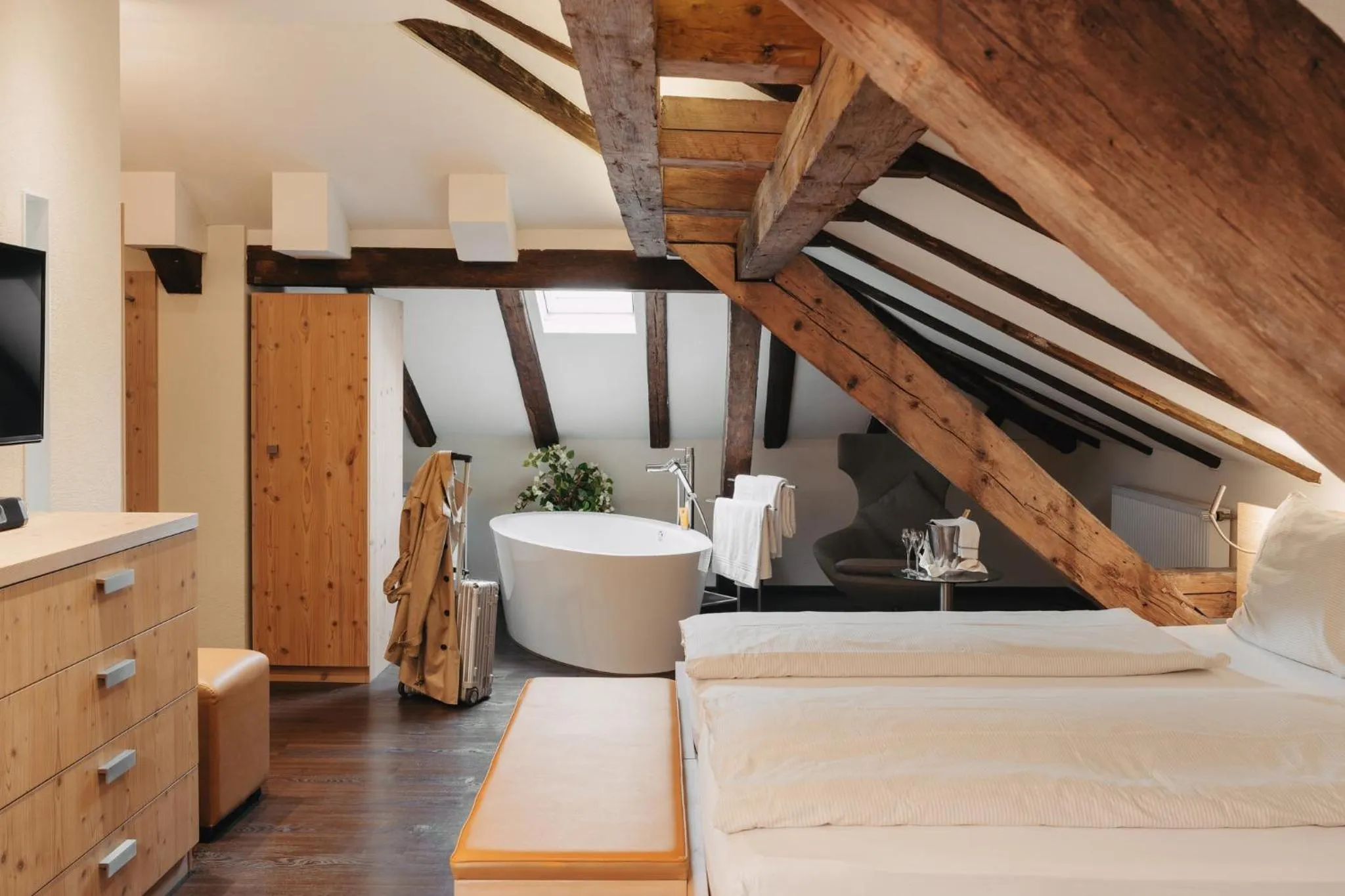 Bed in Boutique Hotel Waldegg - Self-Check-in