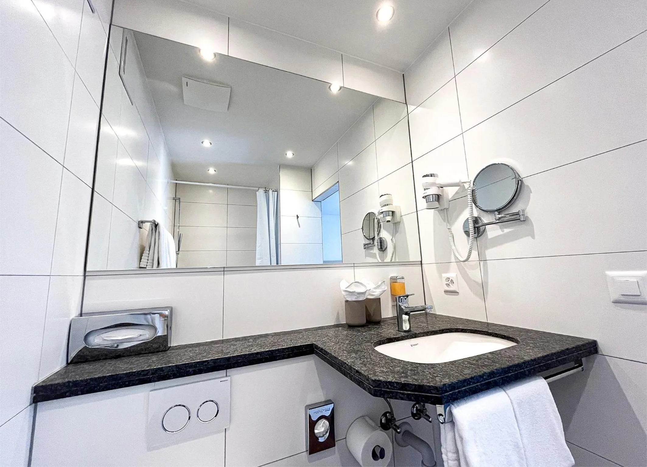 Bathroom in Gasthaus zur Waldegg