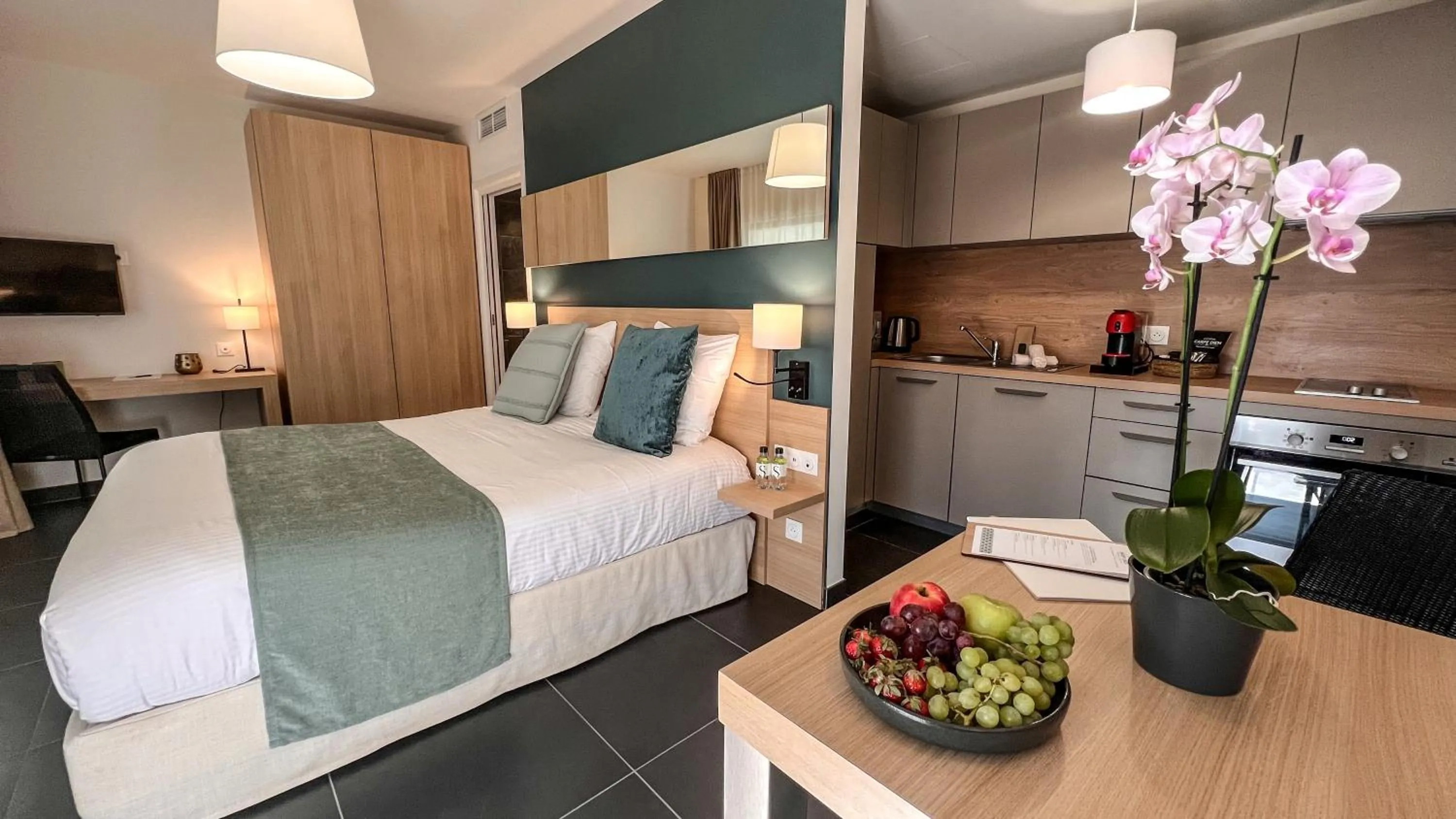 Bed in Hôtel & Lodges Moby Dick