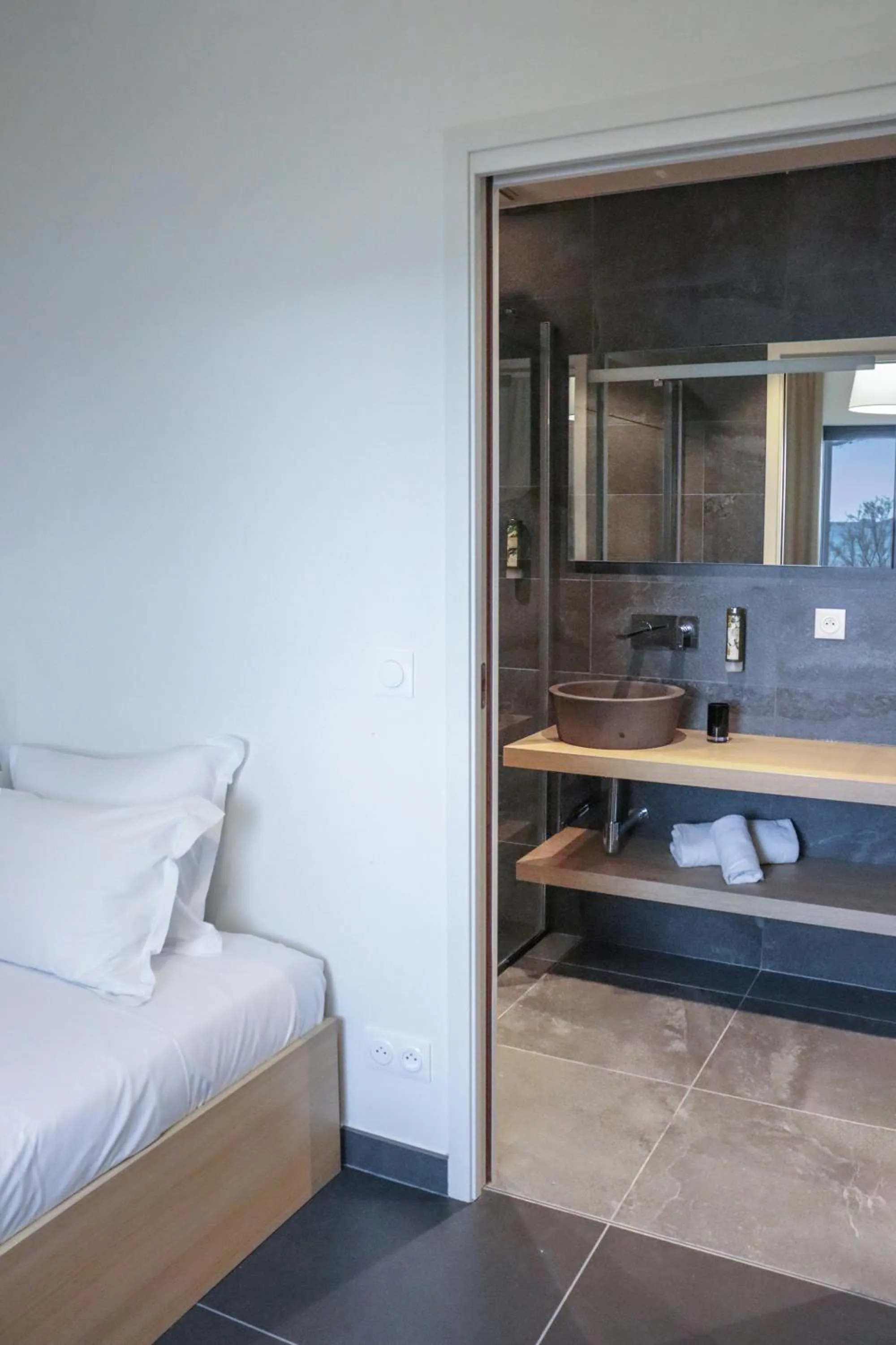 Bed in Hôtel & Lodges Moby Dick