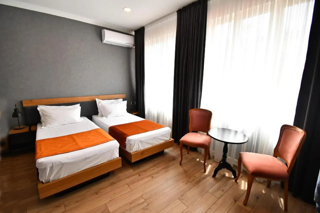 Photo of the whole room in Hotel 1887