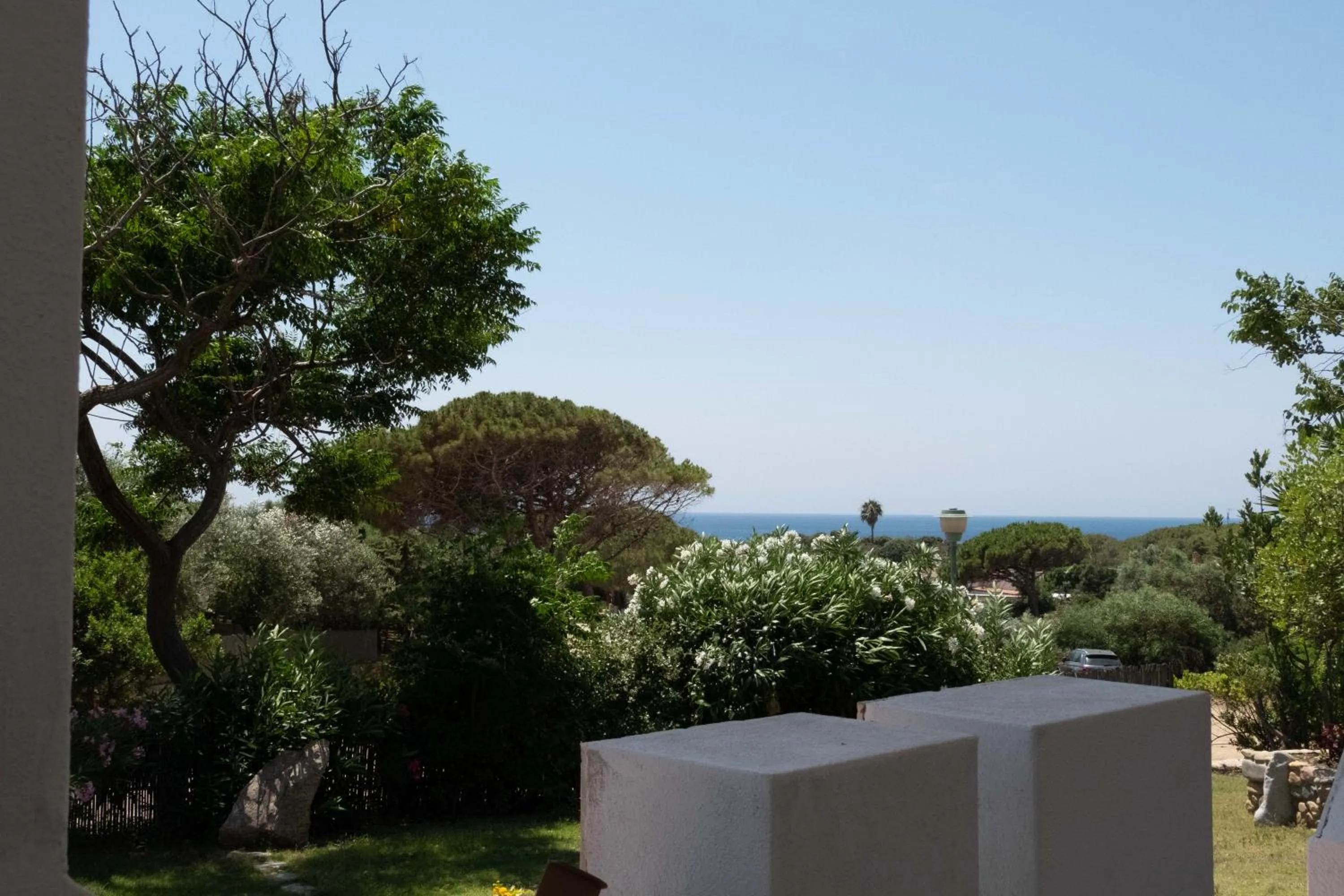 Restaurant/places to eat in Cala Caterina Rooms