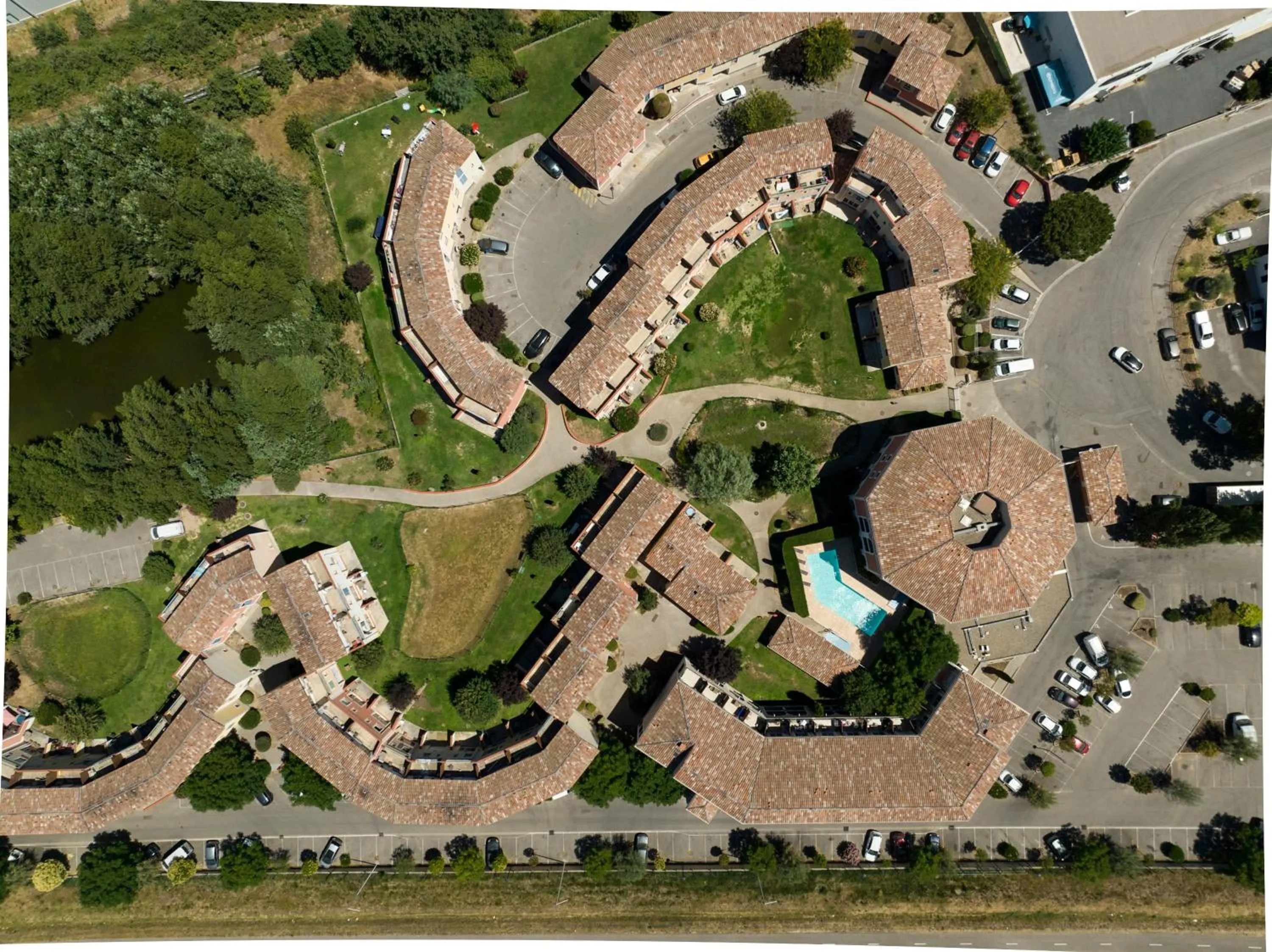 Bird's eye view in Garden & City Aix En Provence - Rousset