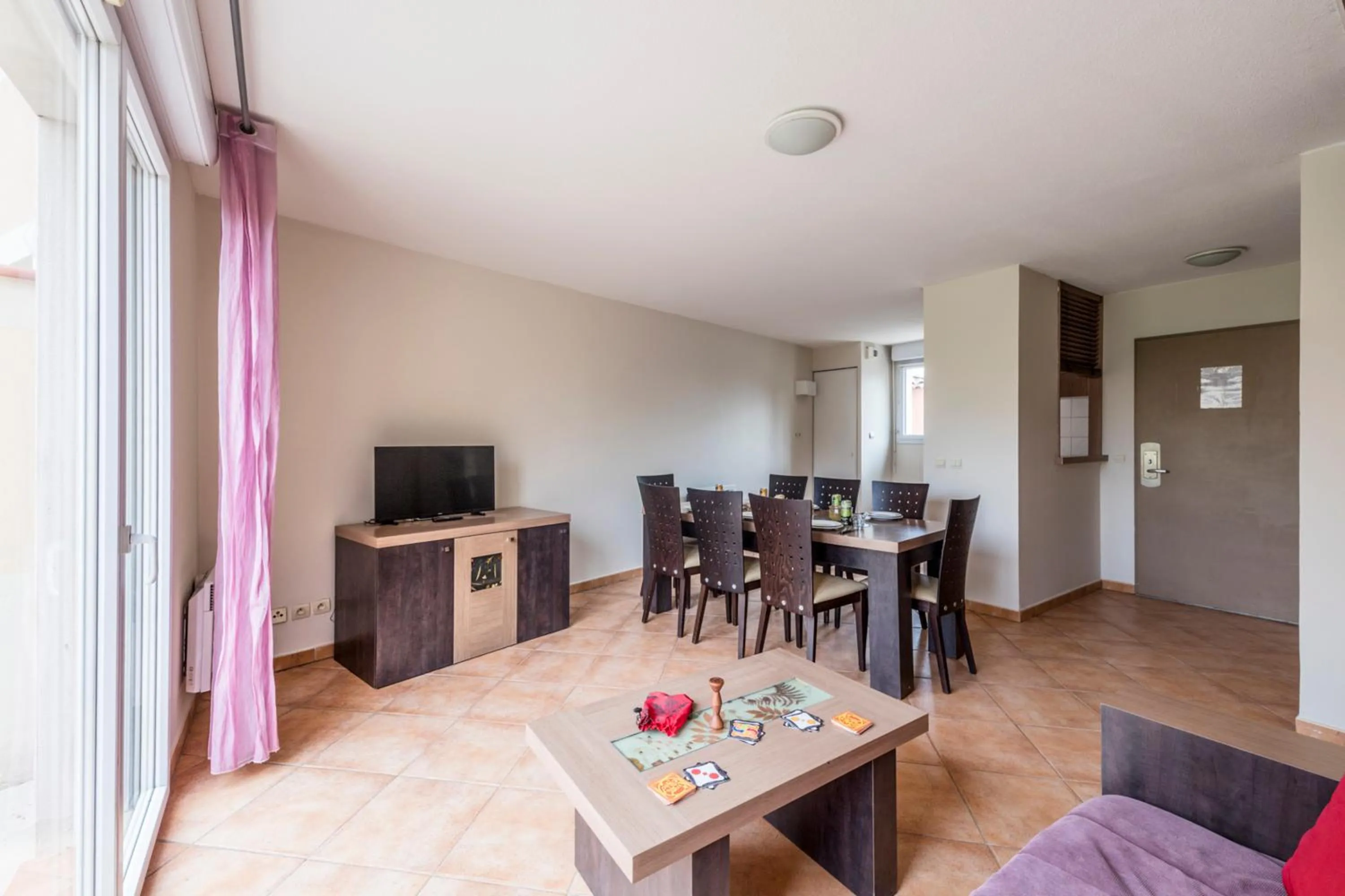 Living room in Garden & City Aix En Provence - Rousset