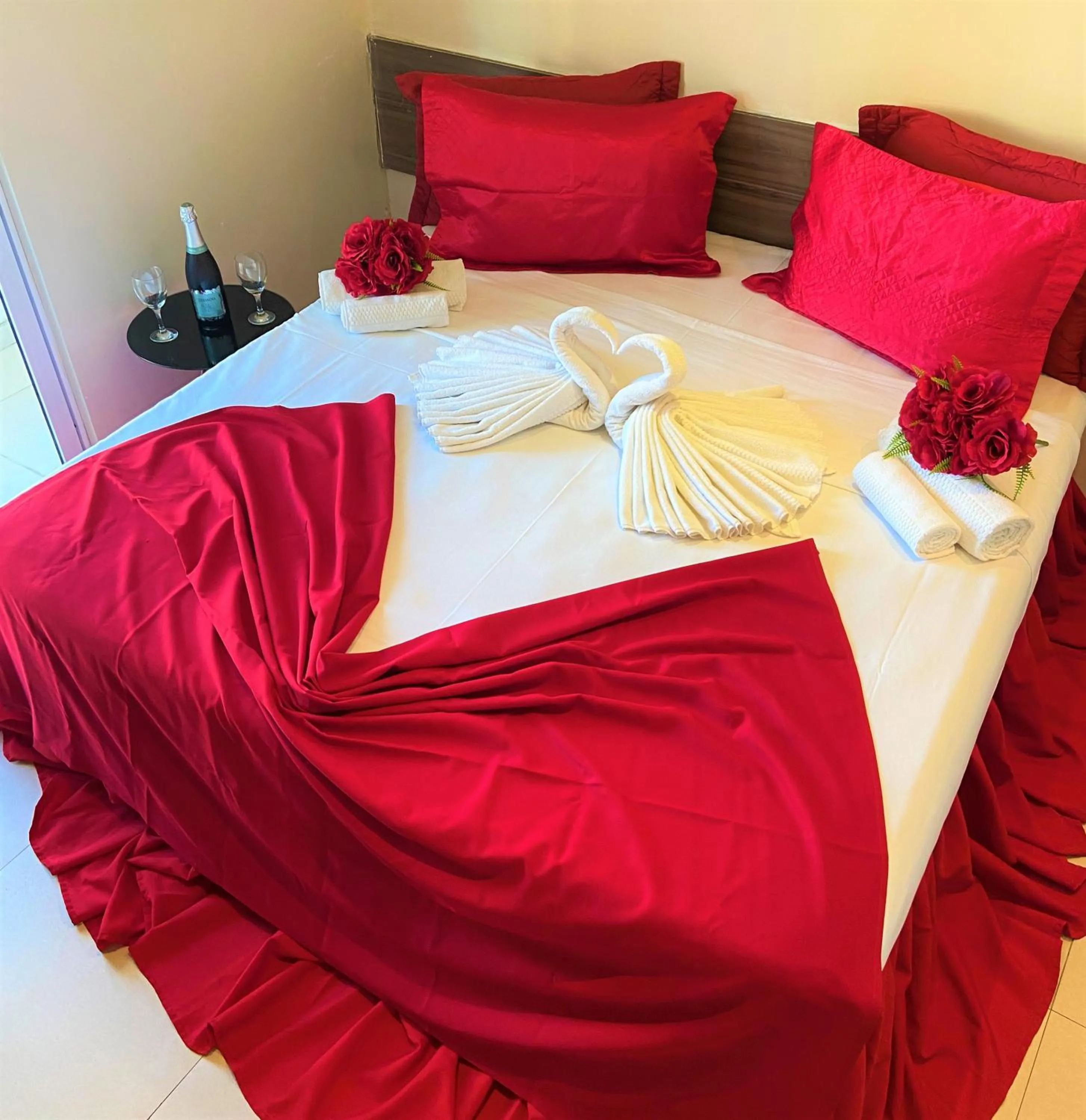 Bed in Angra Praia Hotel