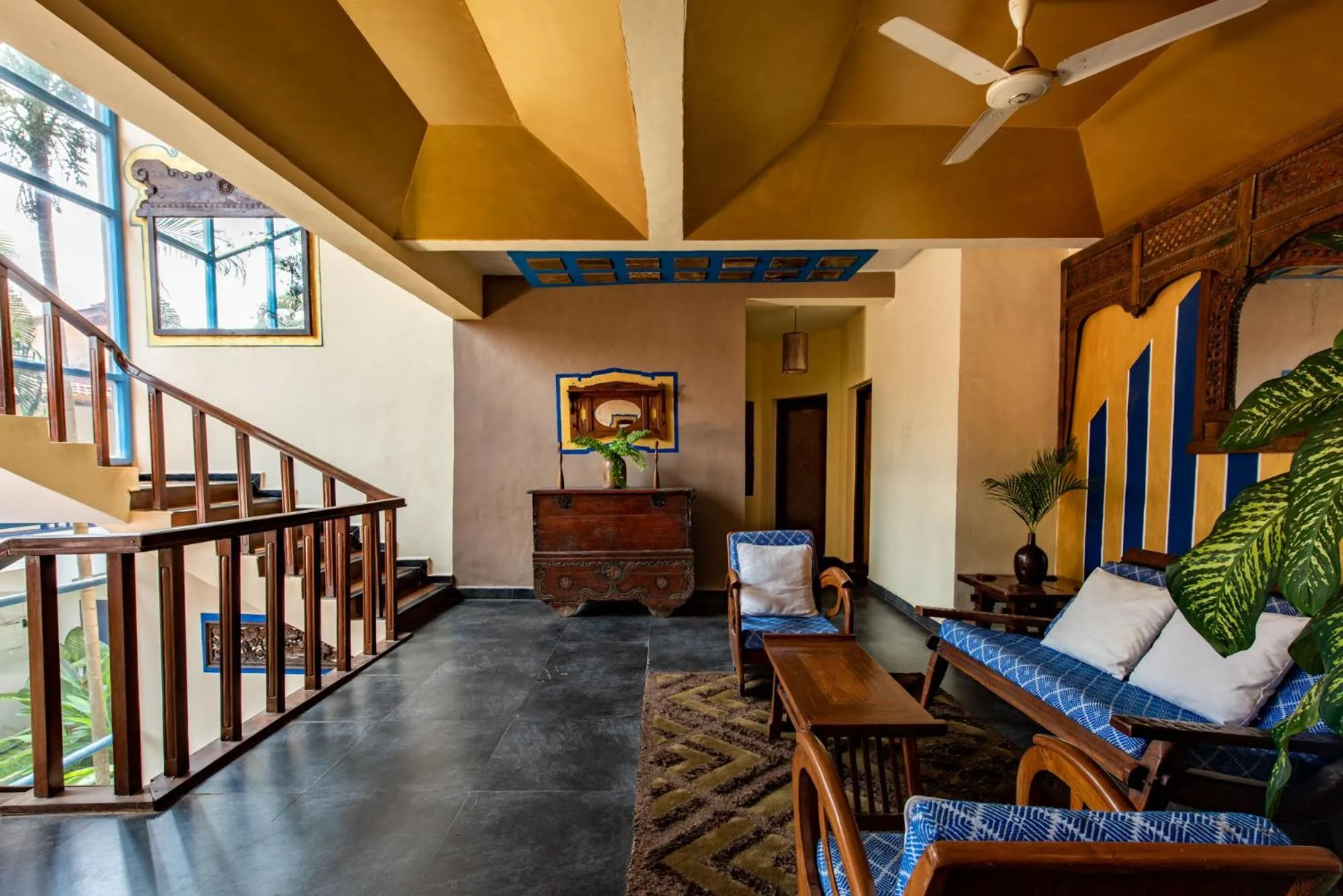 Inner courtyard view in Casa Baga