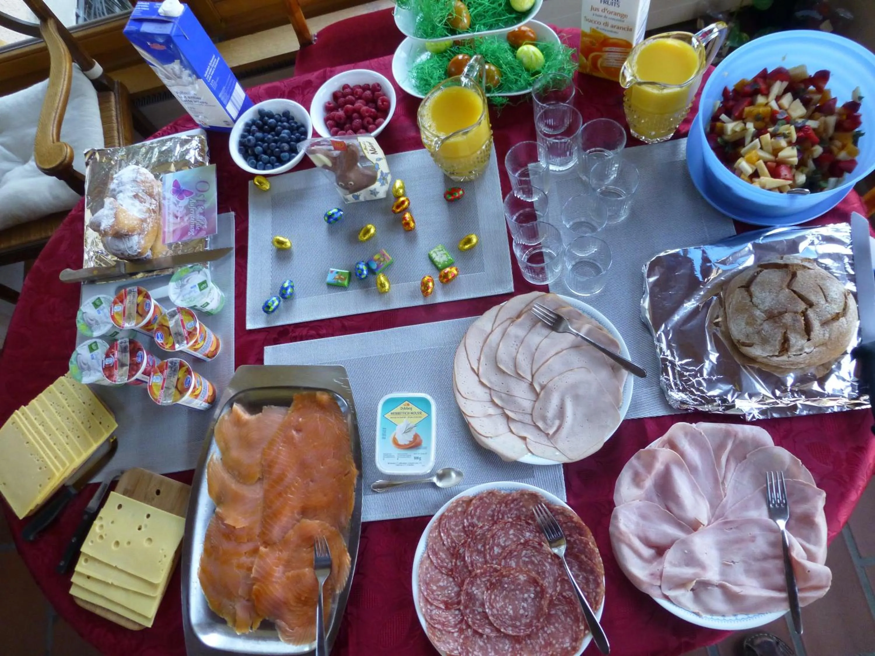 Buffet breakfast in B&B Pappelweg - 2