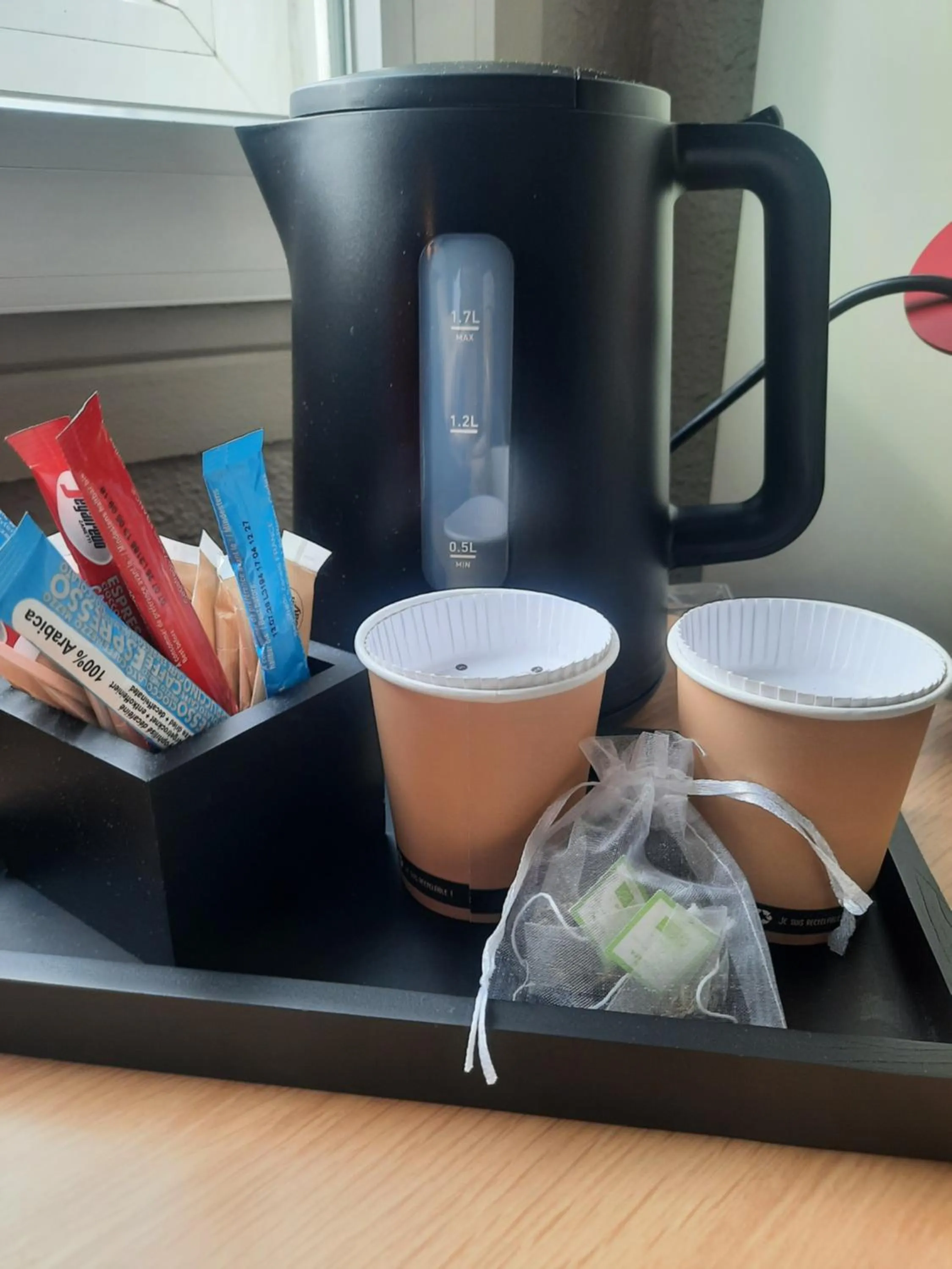 Coffee/tea facilities in ibis Lyon Centre