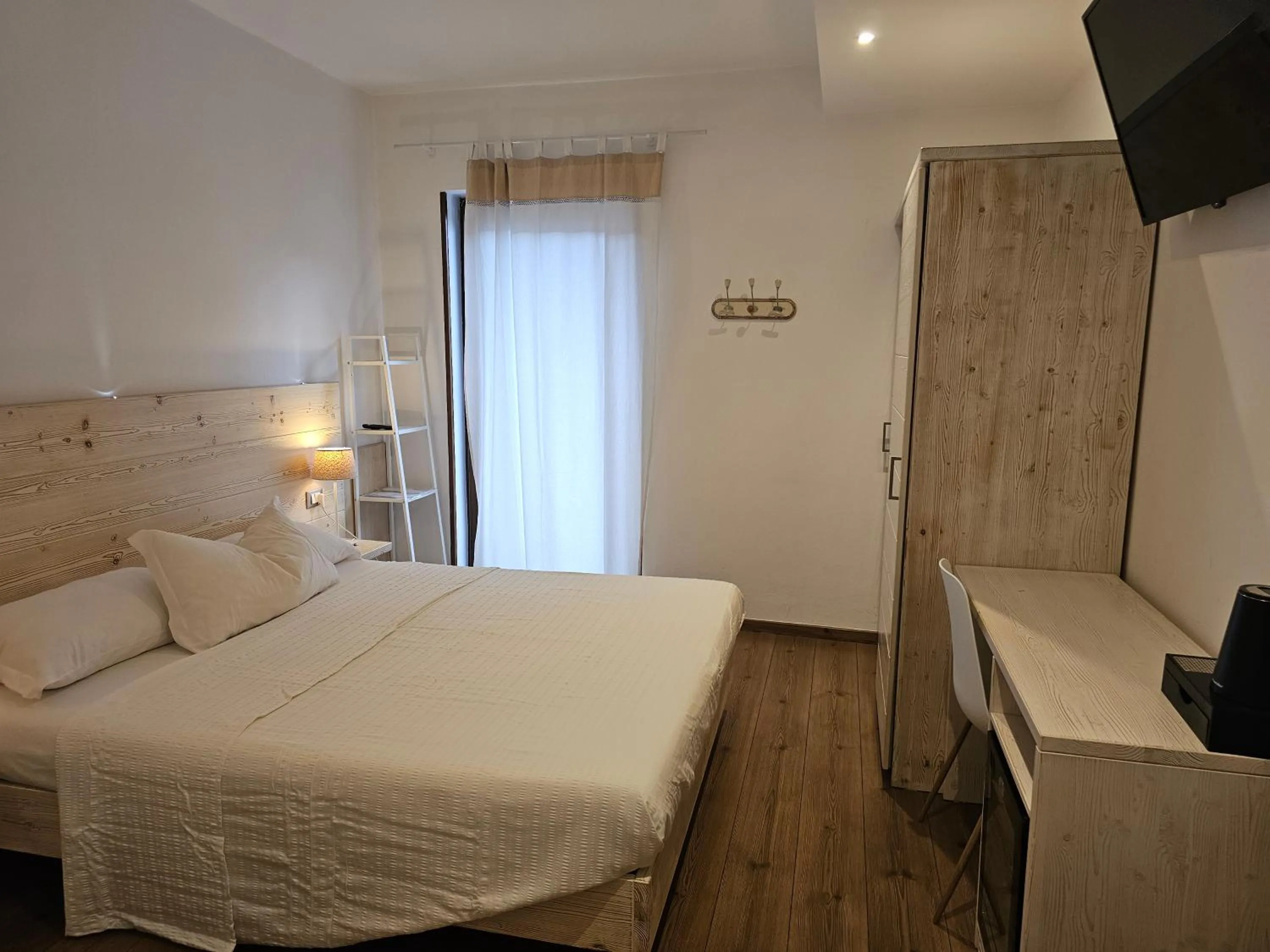 TV and multimedia, Bed in Garni San Lorenzo