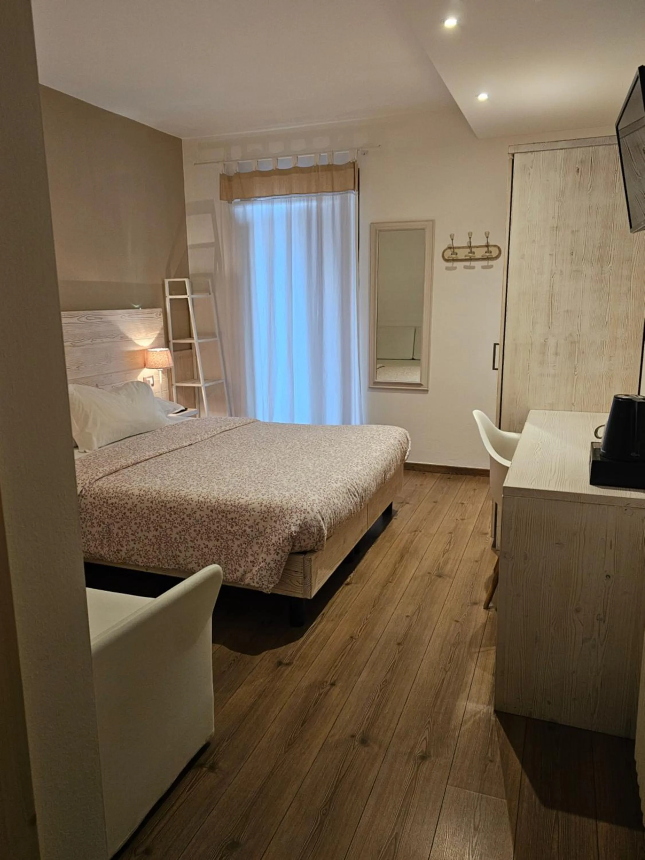 View (from property/room), Bed in Garni San Lorenzo