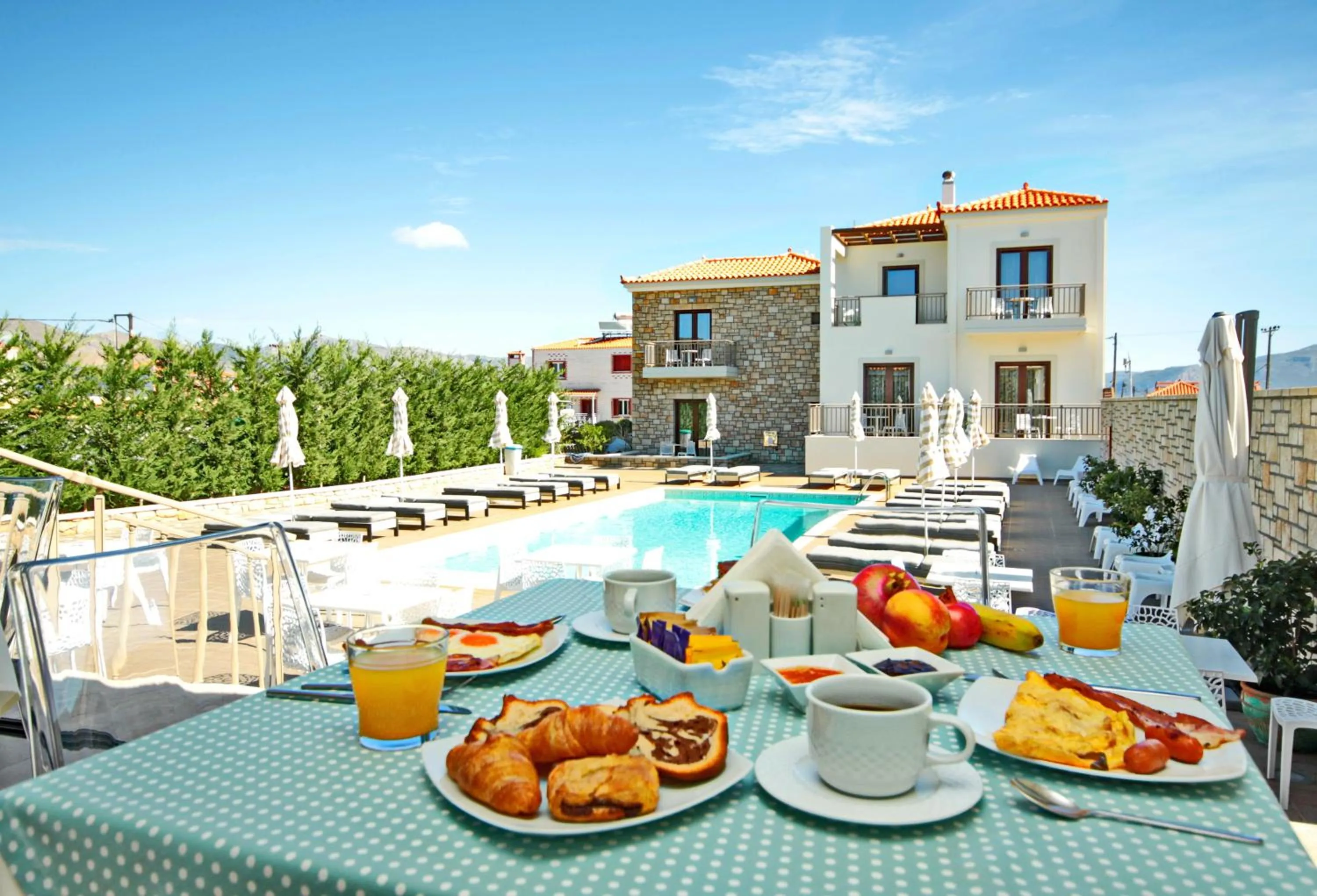 Facade/entrance in Elafonisos Resort