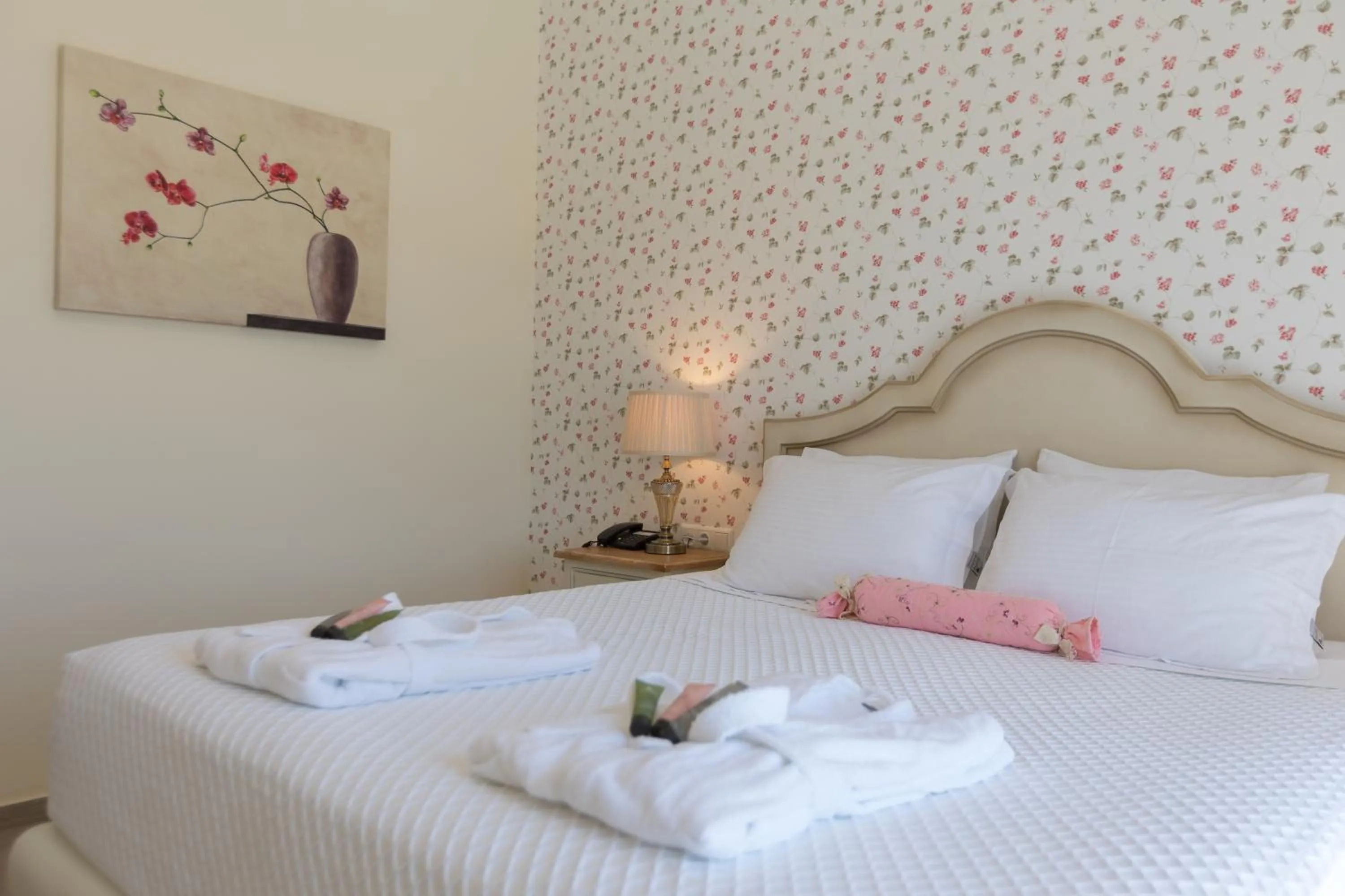 Bedroom, Bed in Elafonisos Resort