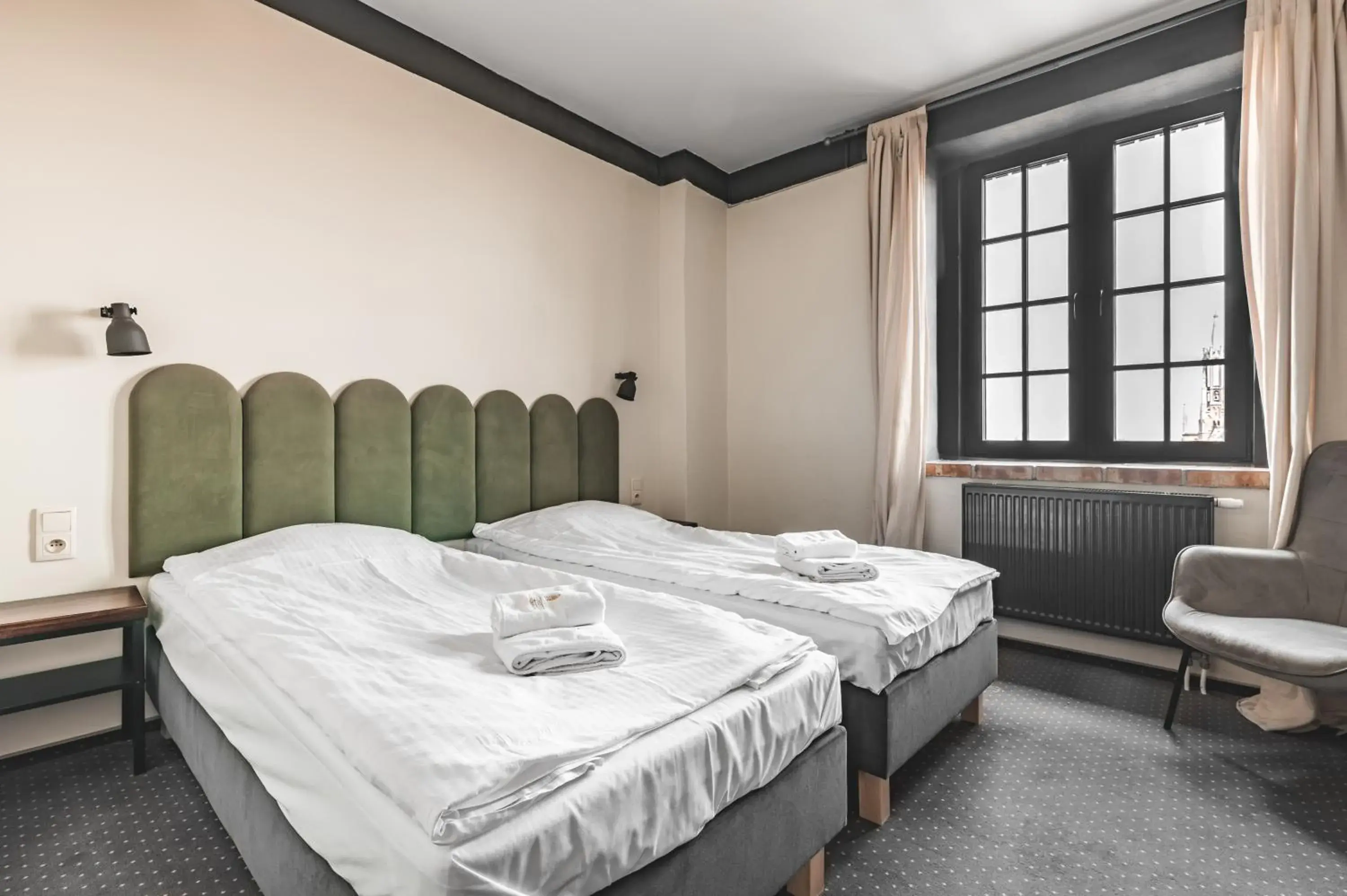 Superior Twin Room in Aparthotel Stara Przędzalnia Superior Twin Room in Aparthotel Stara Przędzalnia