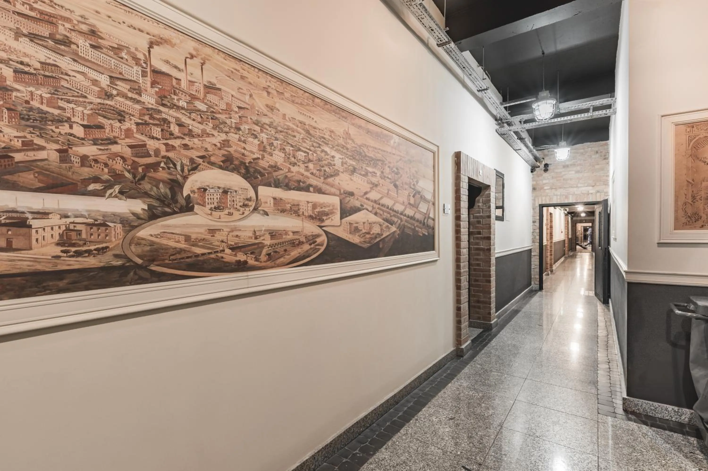 Property building in Aparthotel Stara Przędzalnia