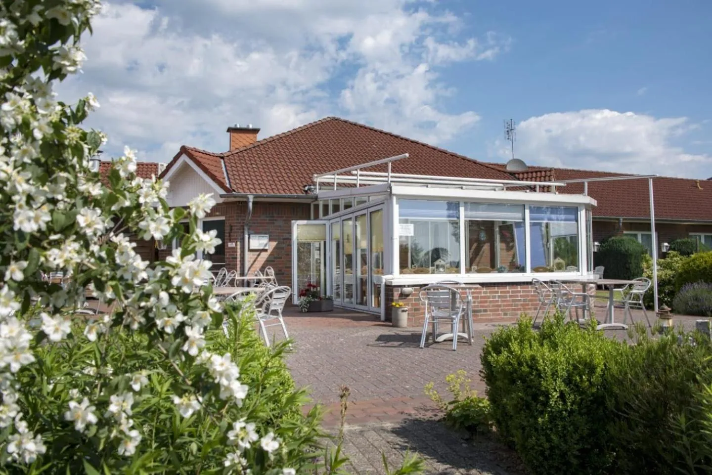 Property building in Hotel Am Deich