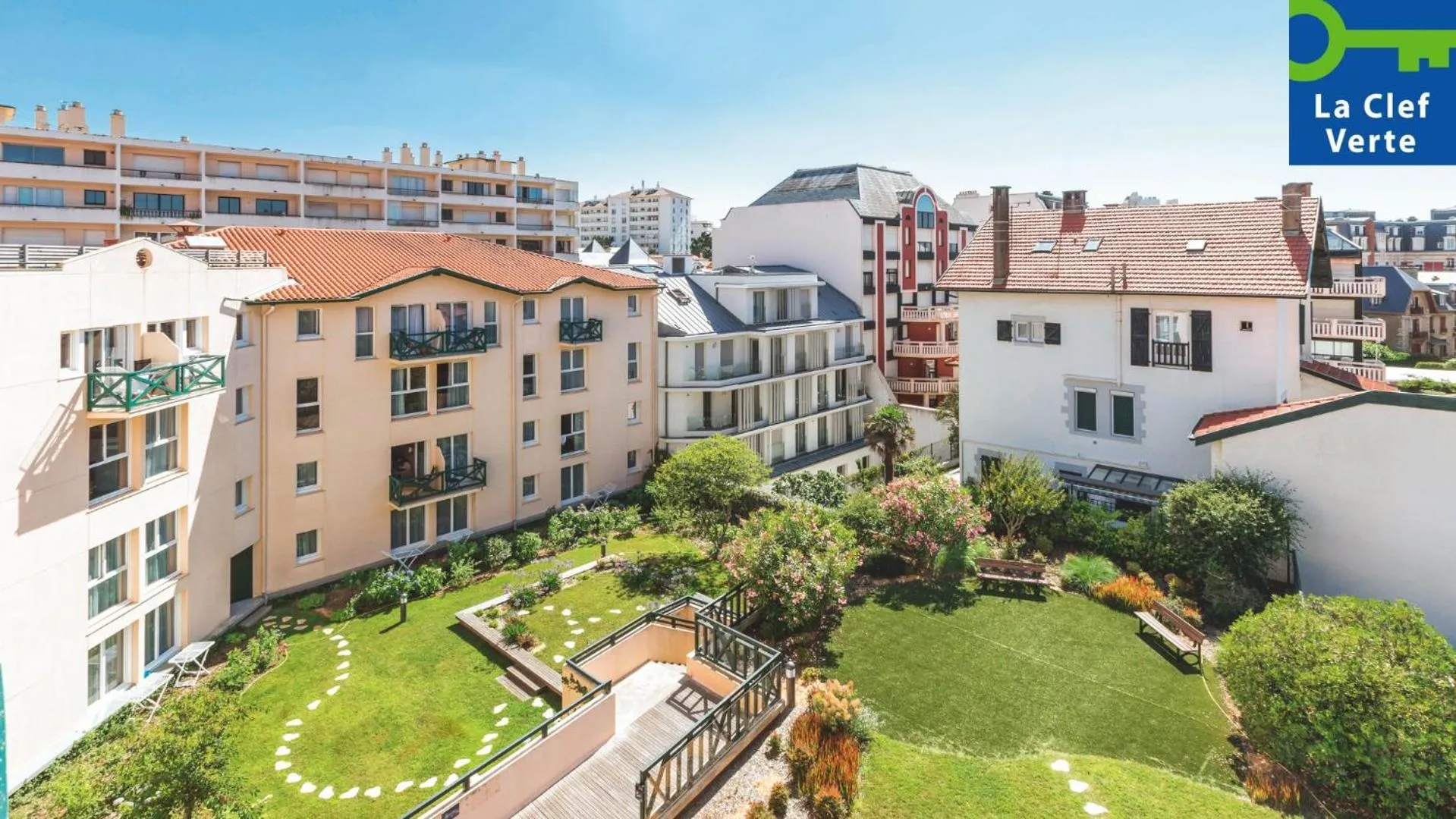 Property building in Résidence Pierre & Vacances Premium Haguna