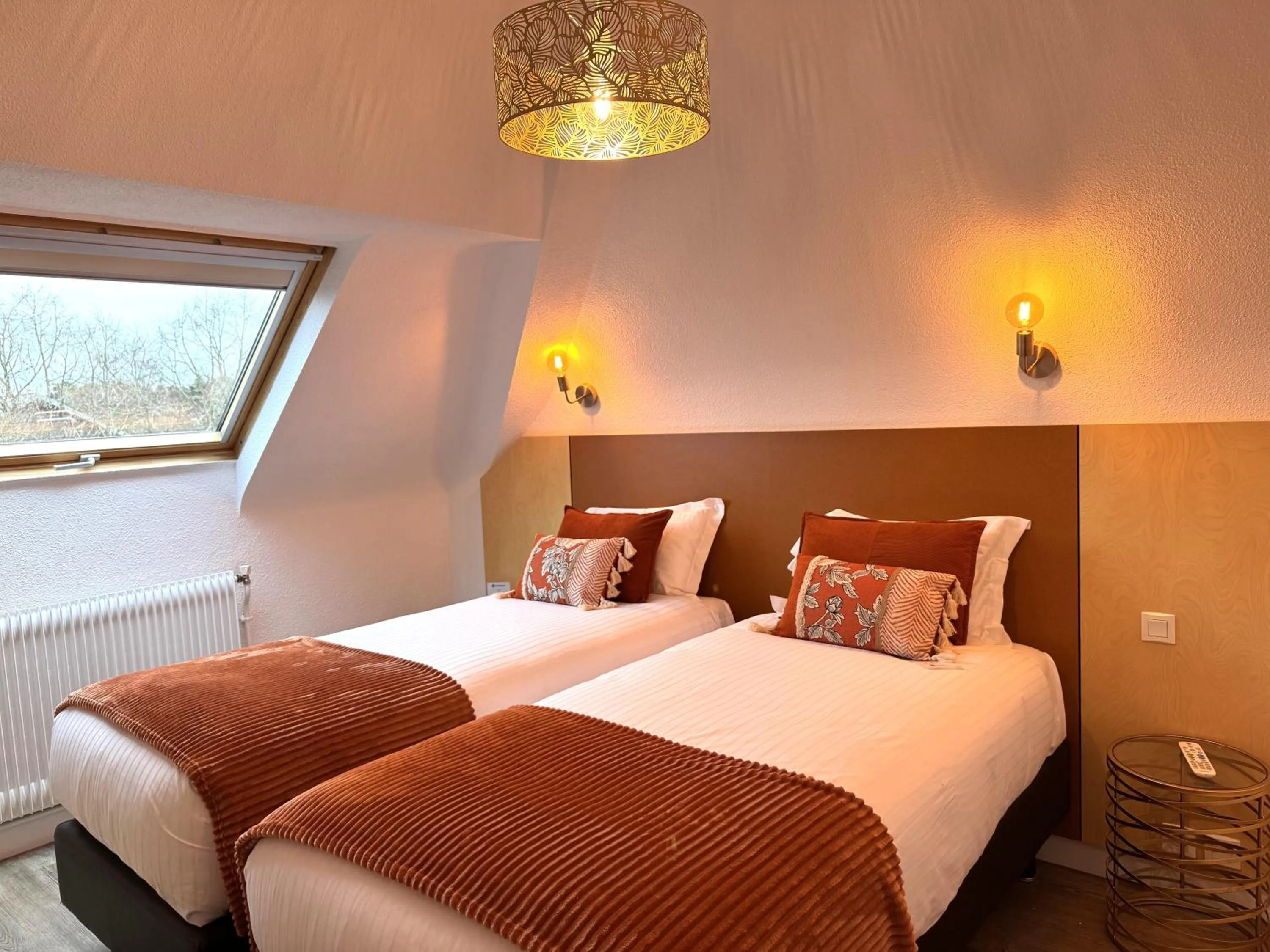 Bed in Best Western Le Vinci Loire Valley