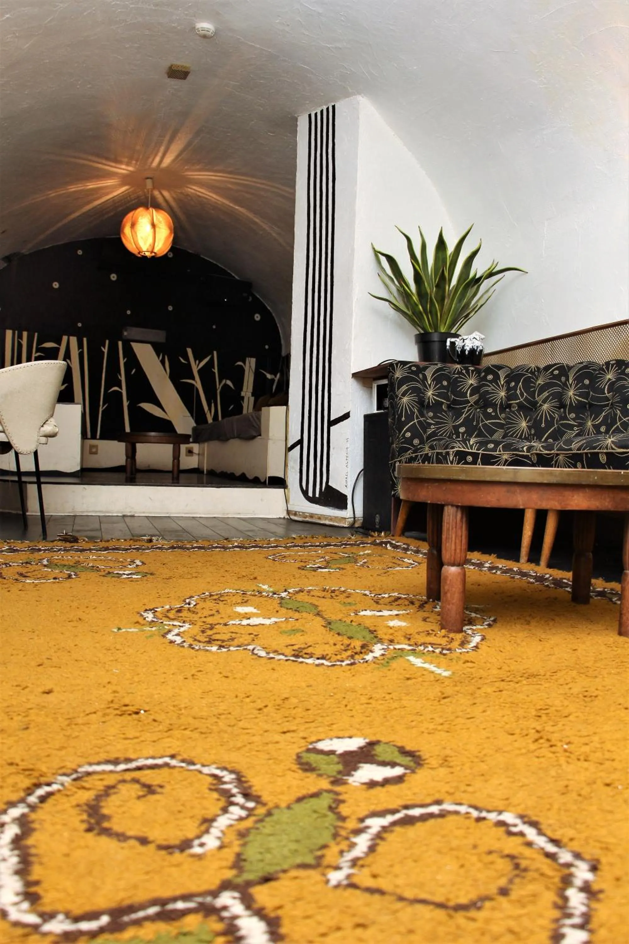 Living room in Hôtel du Temps Paris