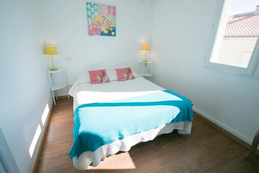 Bedroom, Bed in Le Grand Large Bord de Mer Hotel & Appartements