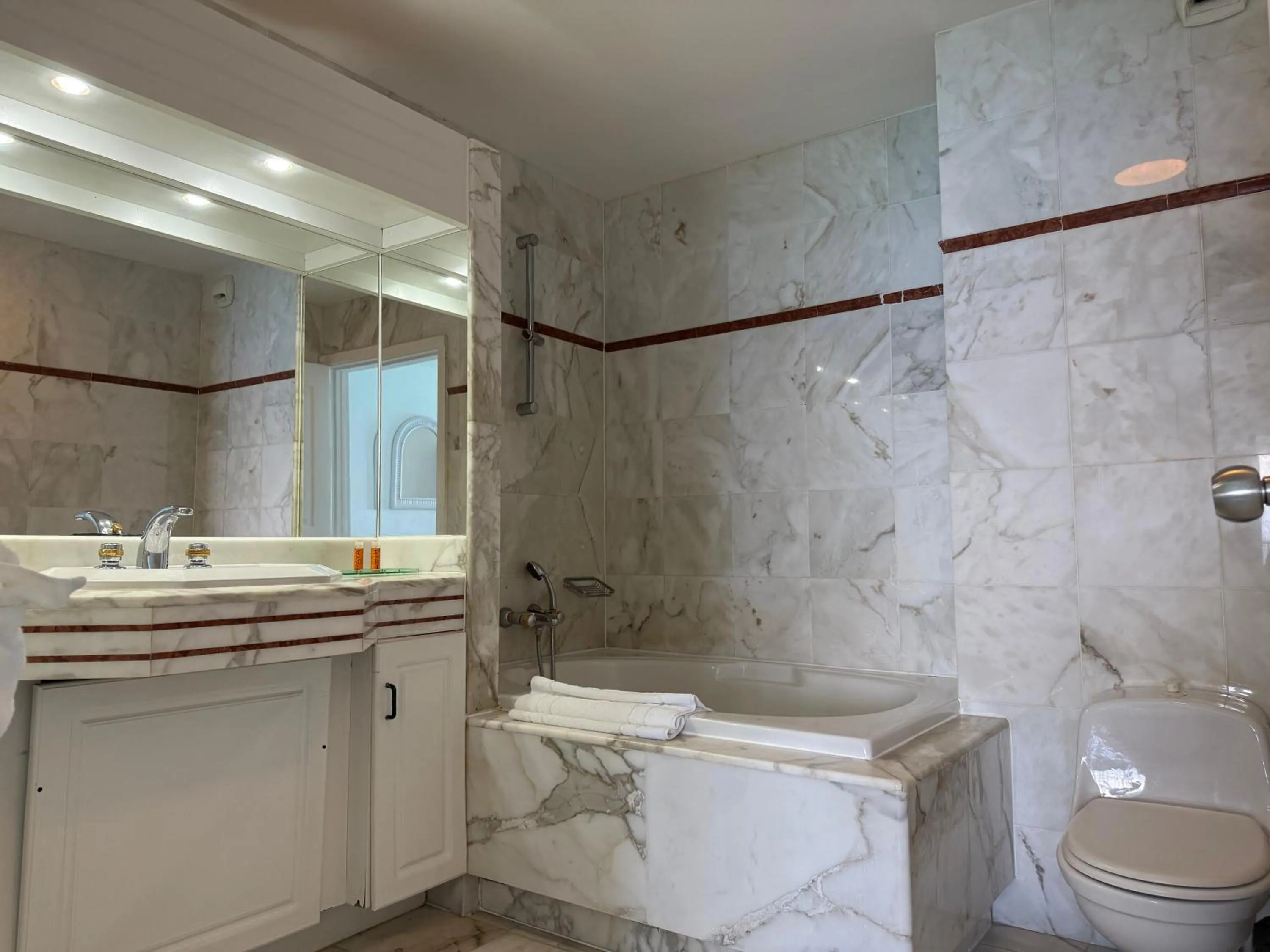 Bathroom in Sapphire Beach Club Resort