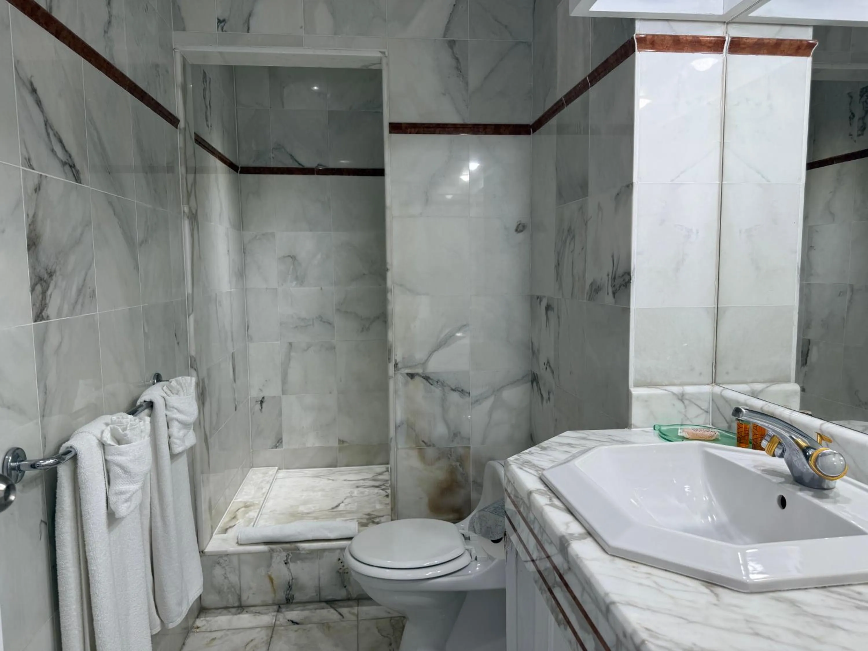 Bathroom in Sapphire Beach Club Resort