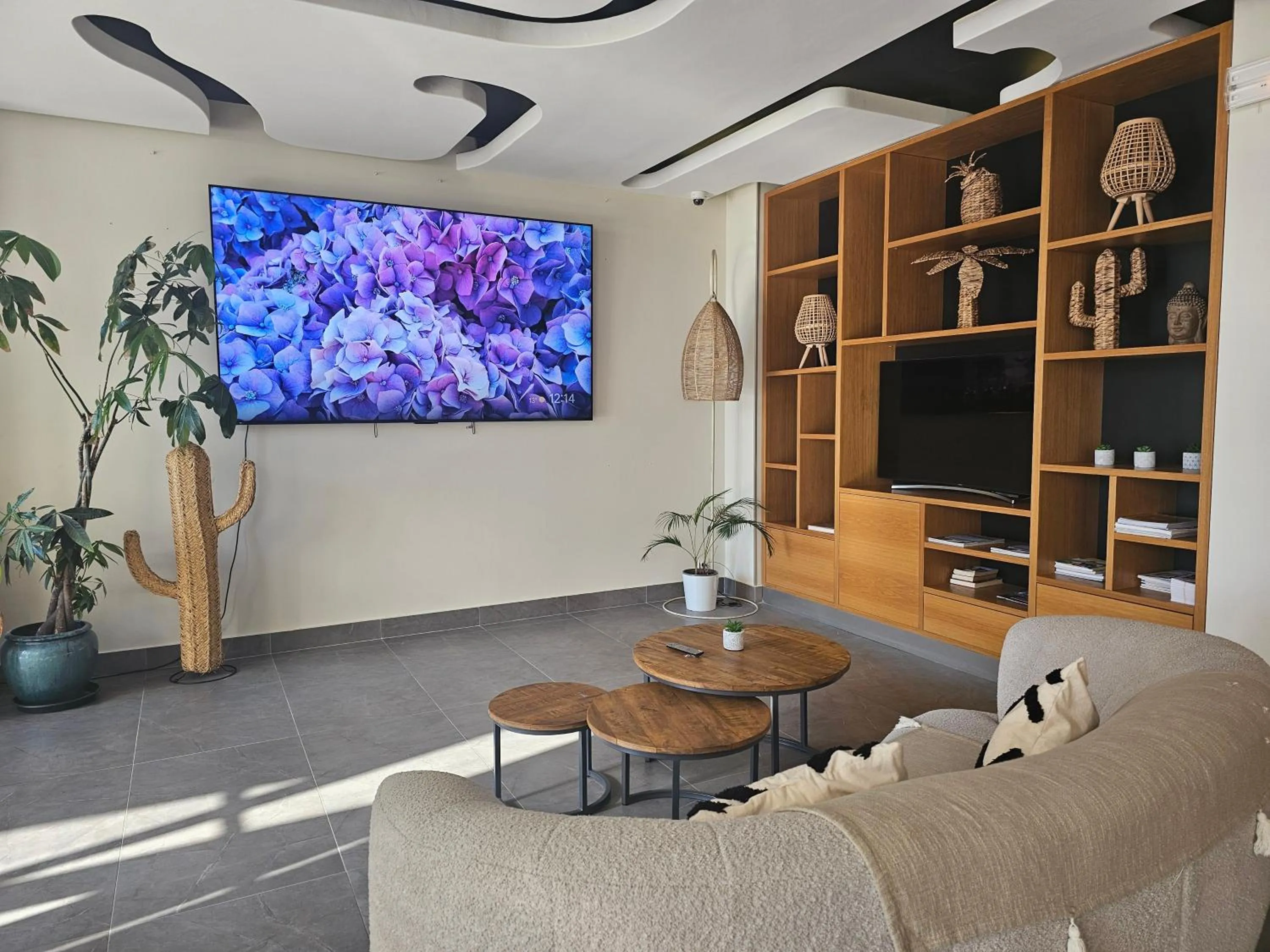 Lobby or reception in Luxotel Cannes