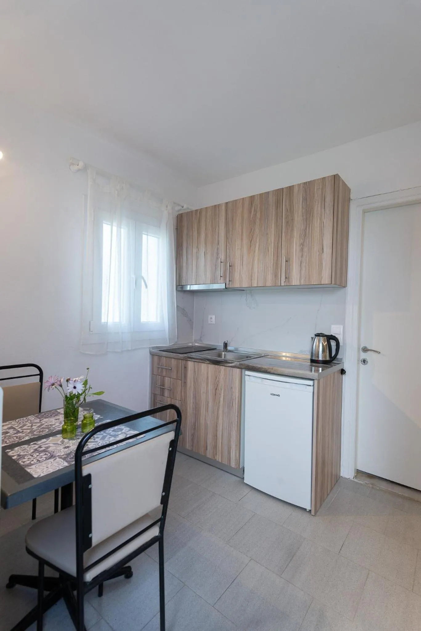 Kitchen or kitchenette in Zografia