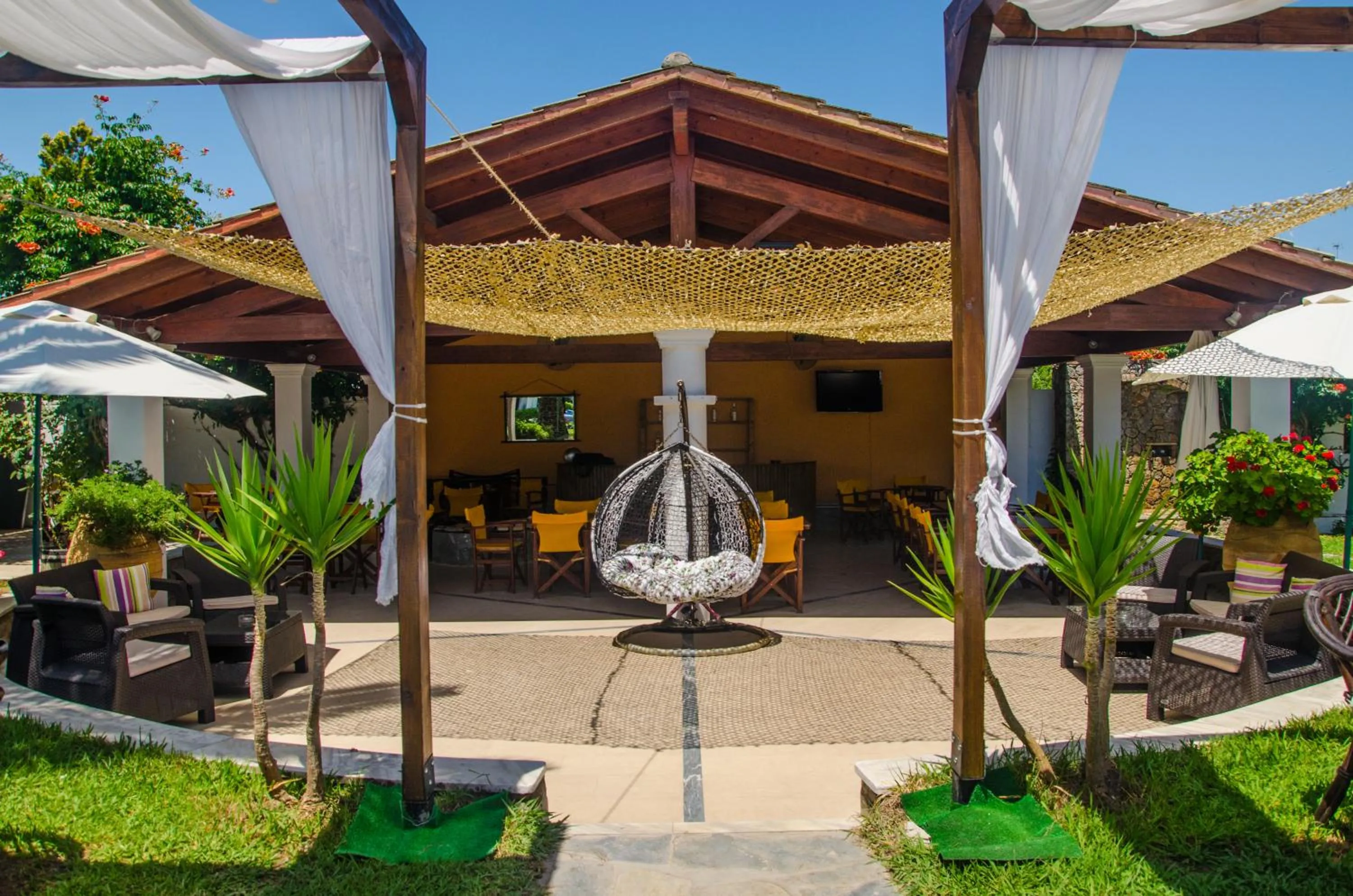 Restaurant/places to eat in Zografia