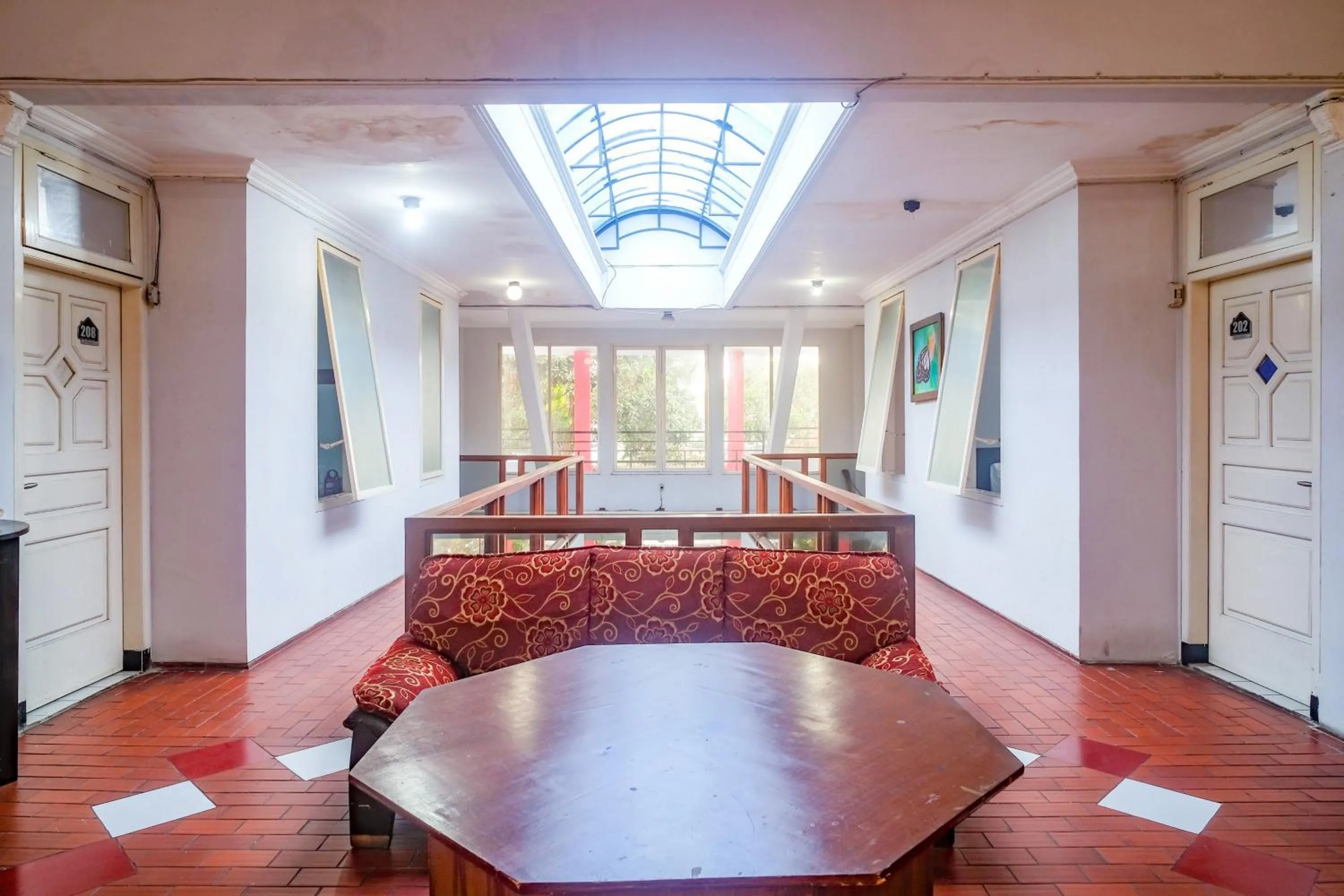 Property building in RedDoorz near Batik Tulis Celaket 2