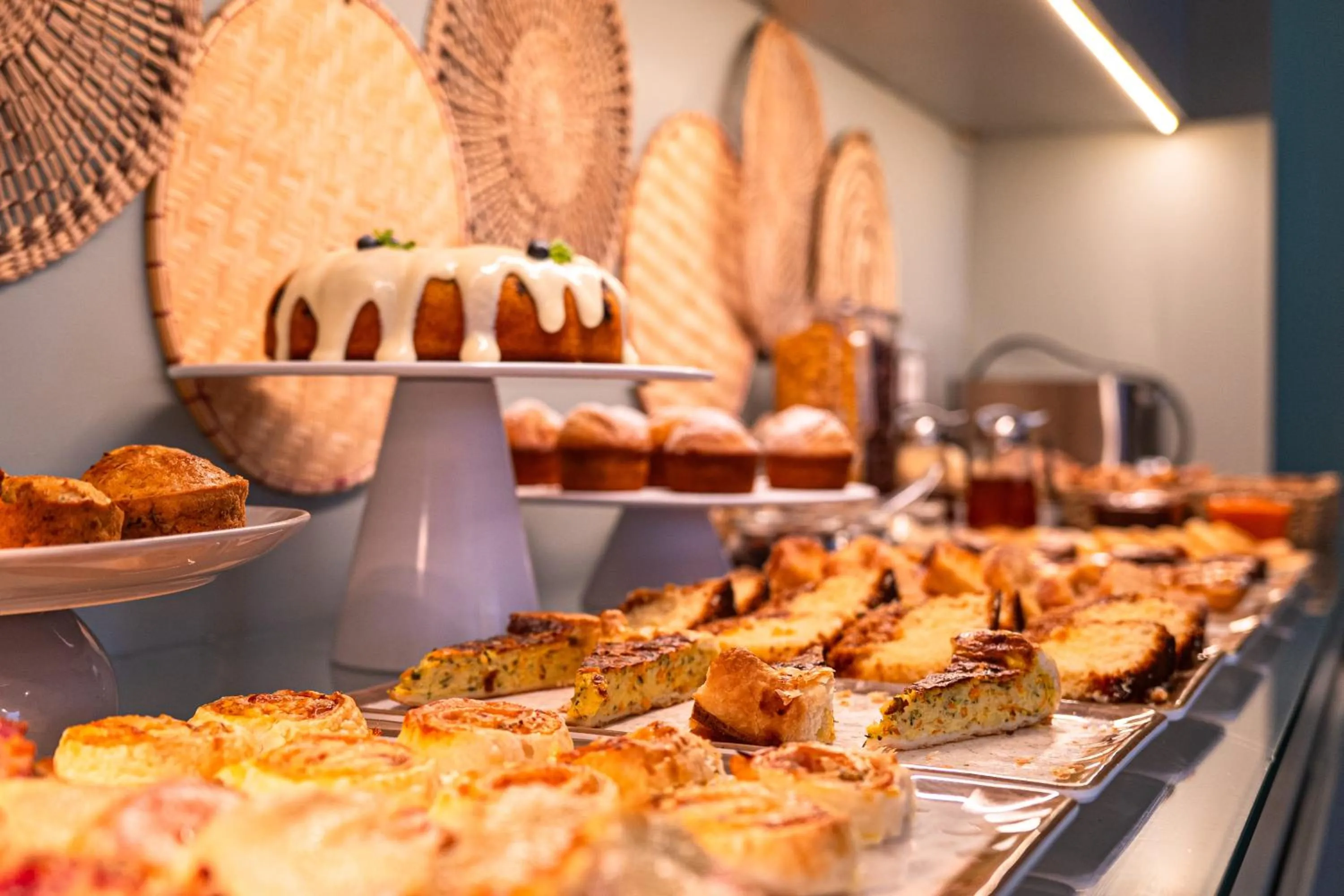 Food and drinks in Casa dos Lóios by Shiadu